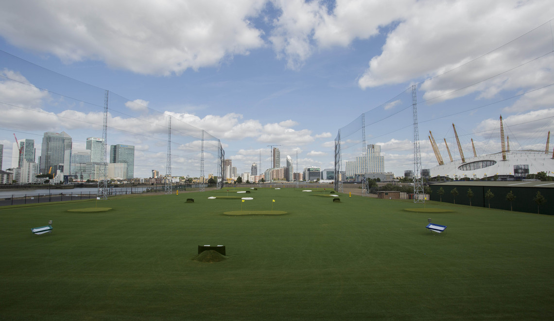 Golf driving range