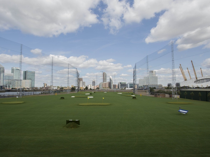 Golf driving range