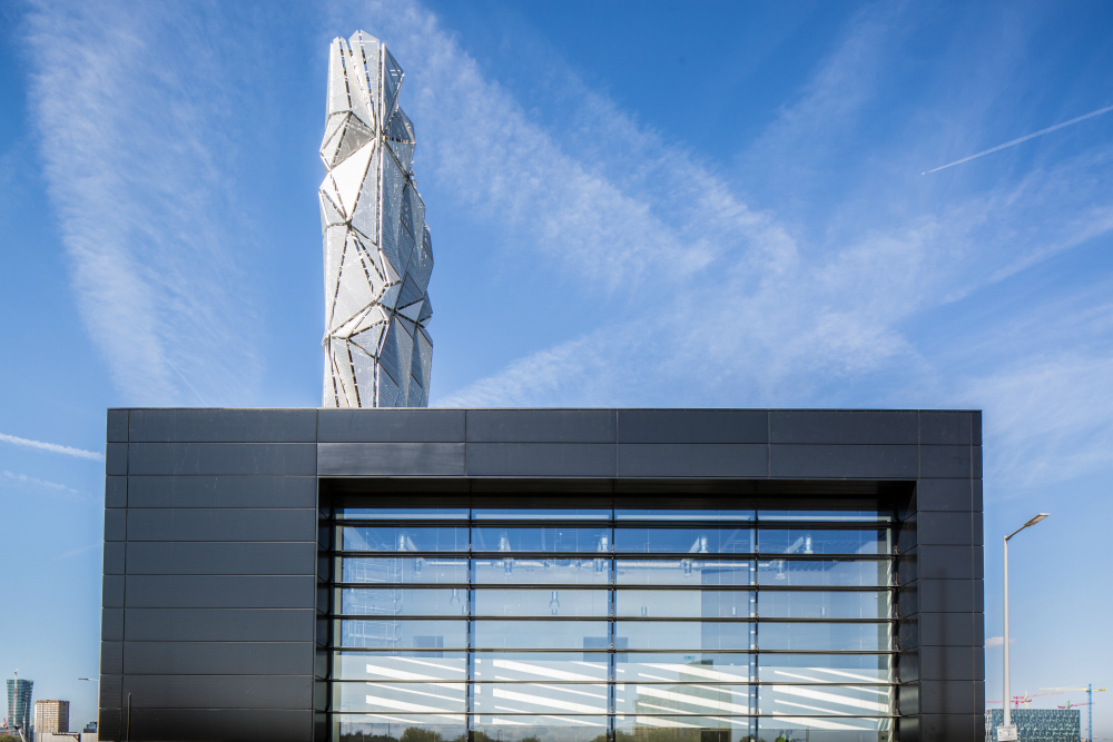 Low carbon energy centre