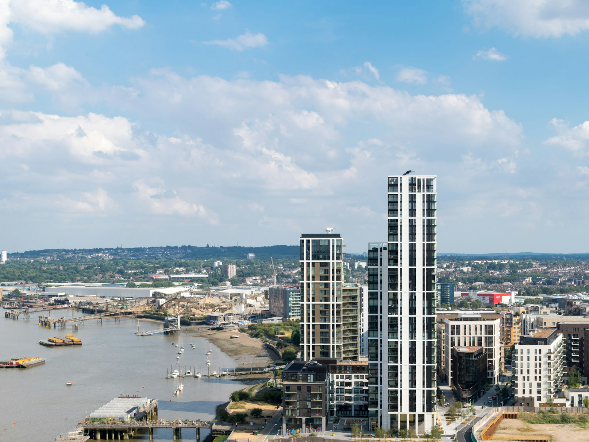 Greenwich Peninsula Sales has a collection of Greenwich homes for private sale