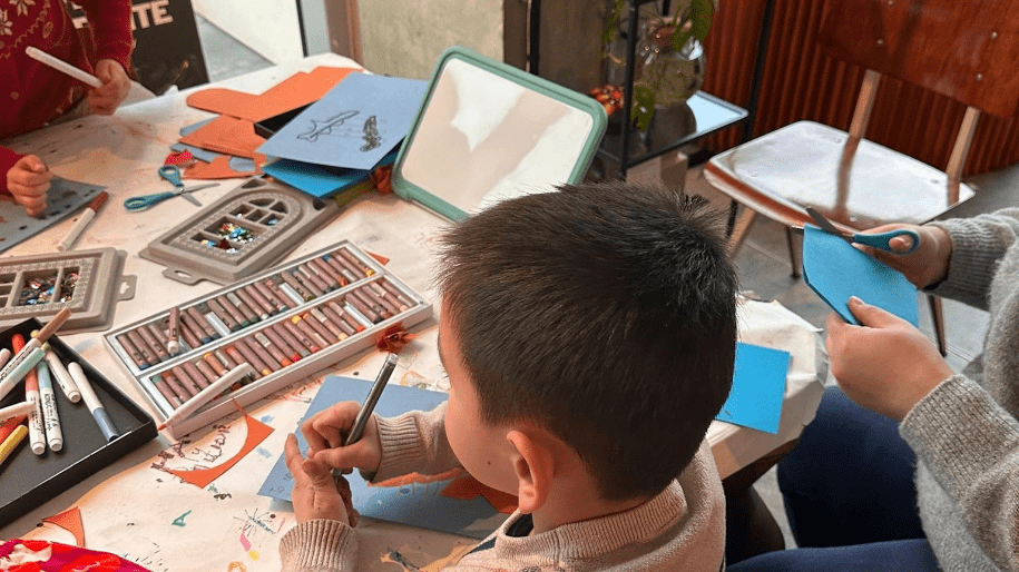 firepit gallery kids craft class