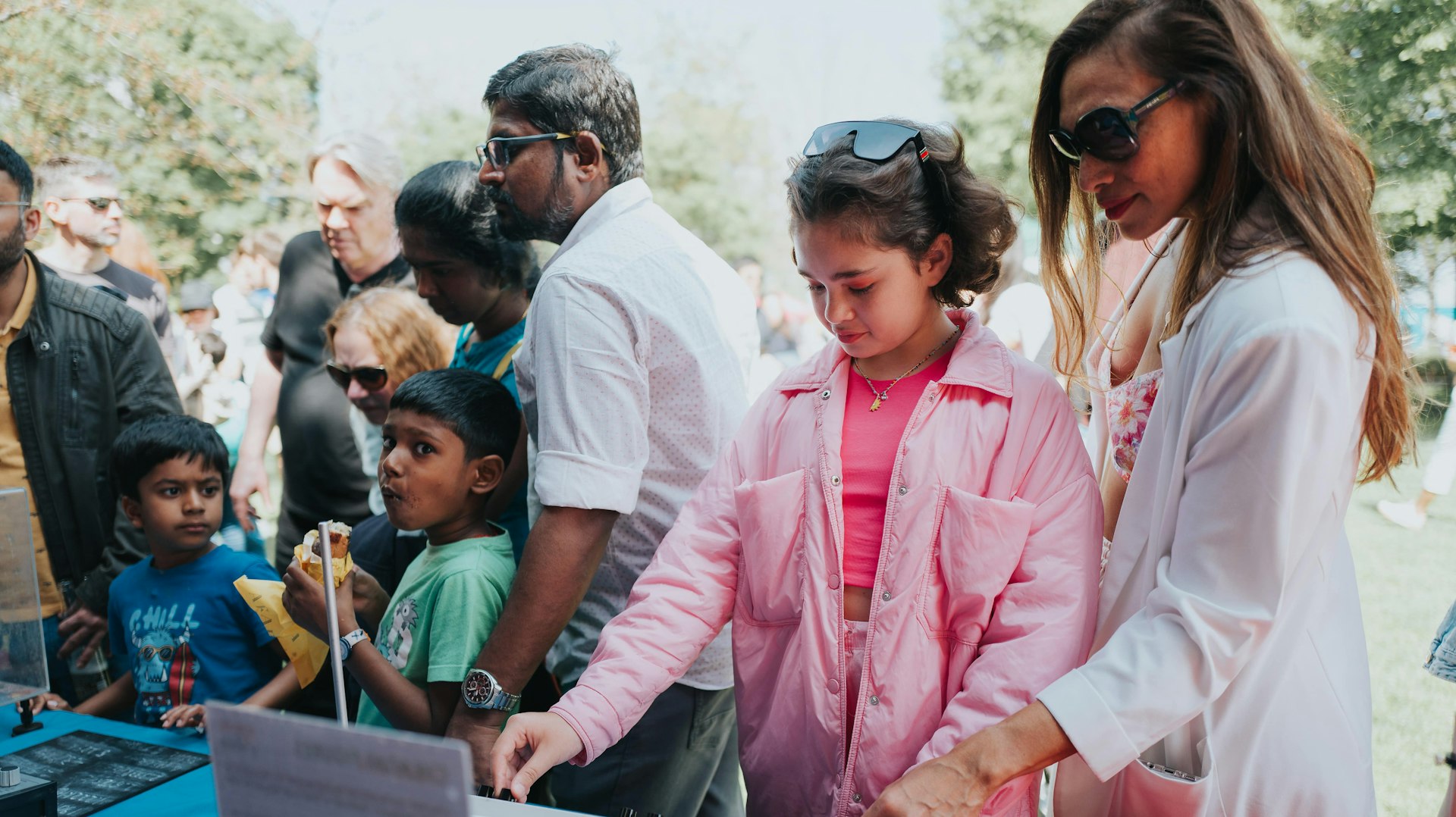 A child and parent plat with instruments