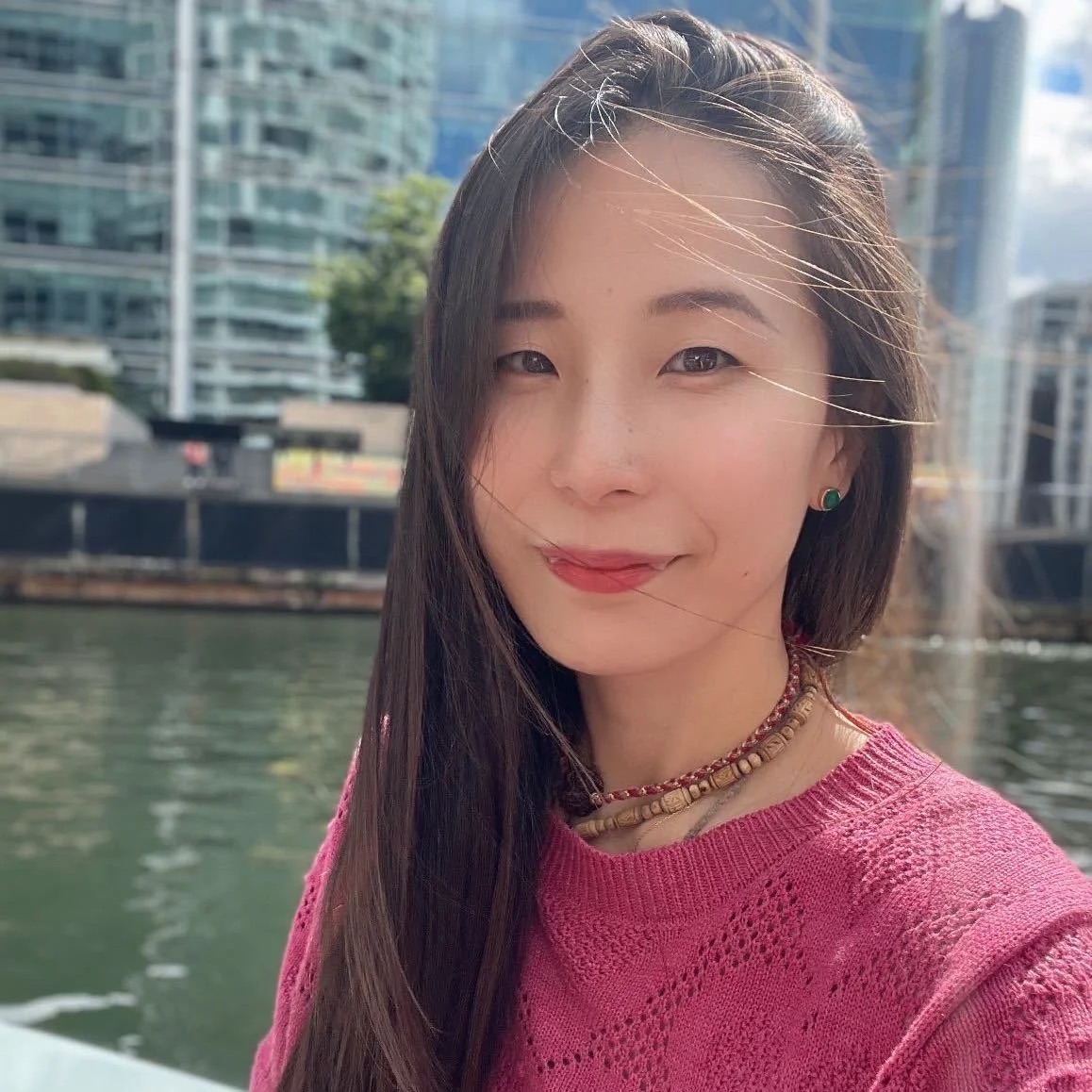 Octavia Xiaozi Yang is an award winning artist recognised by International Talent Support