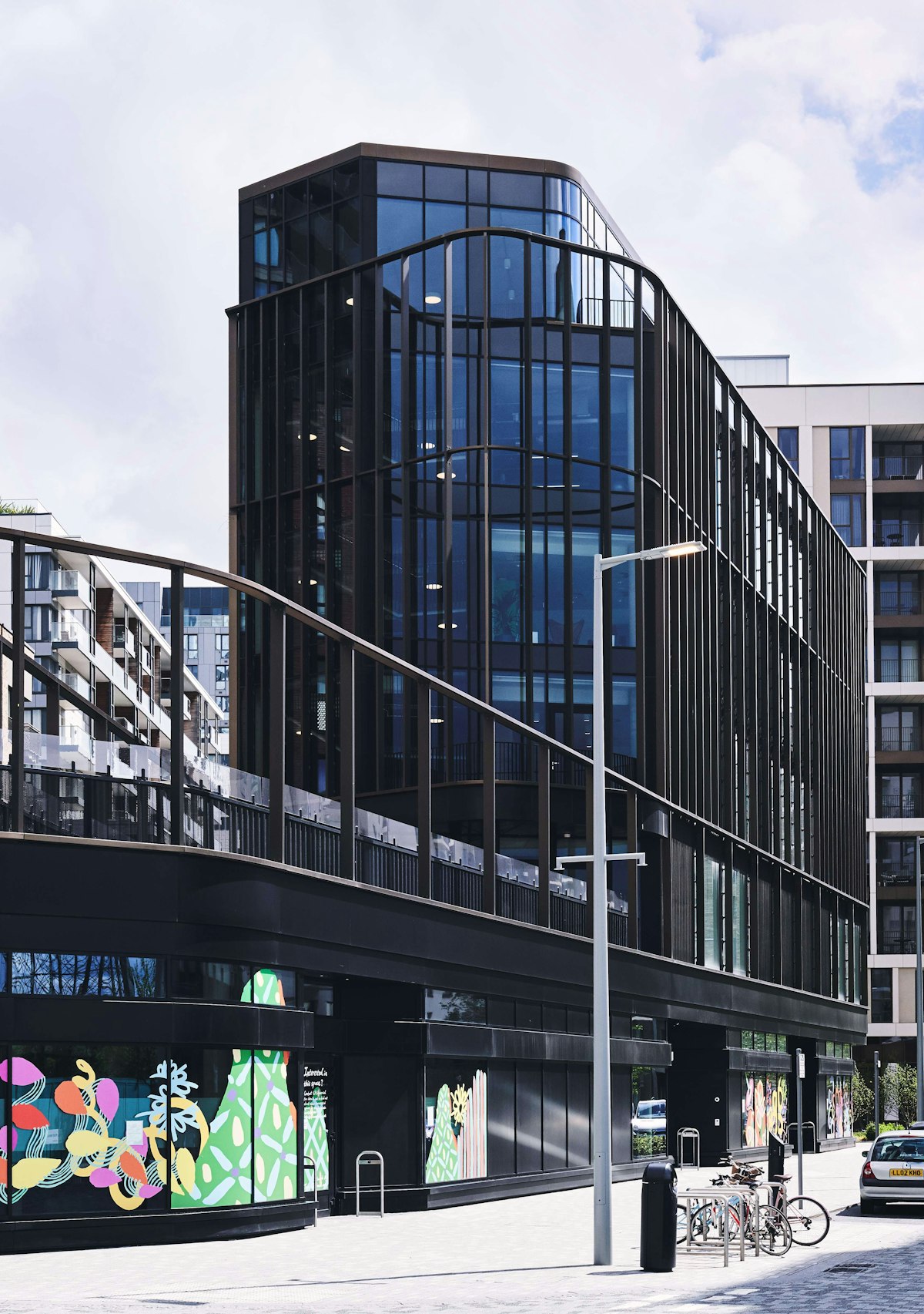 Peninsula Gardens in London