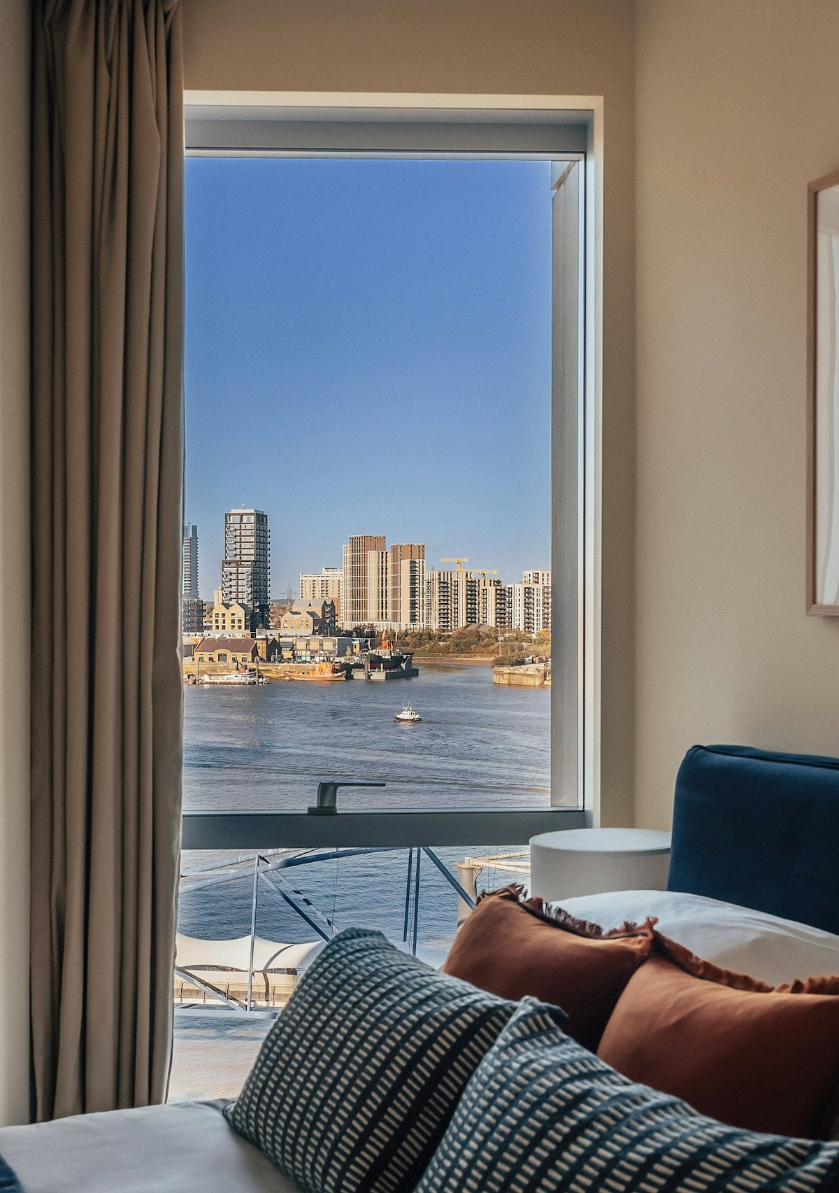 Apartments overlooking the Thames