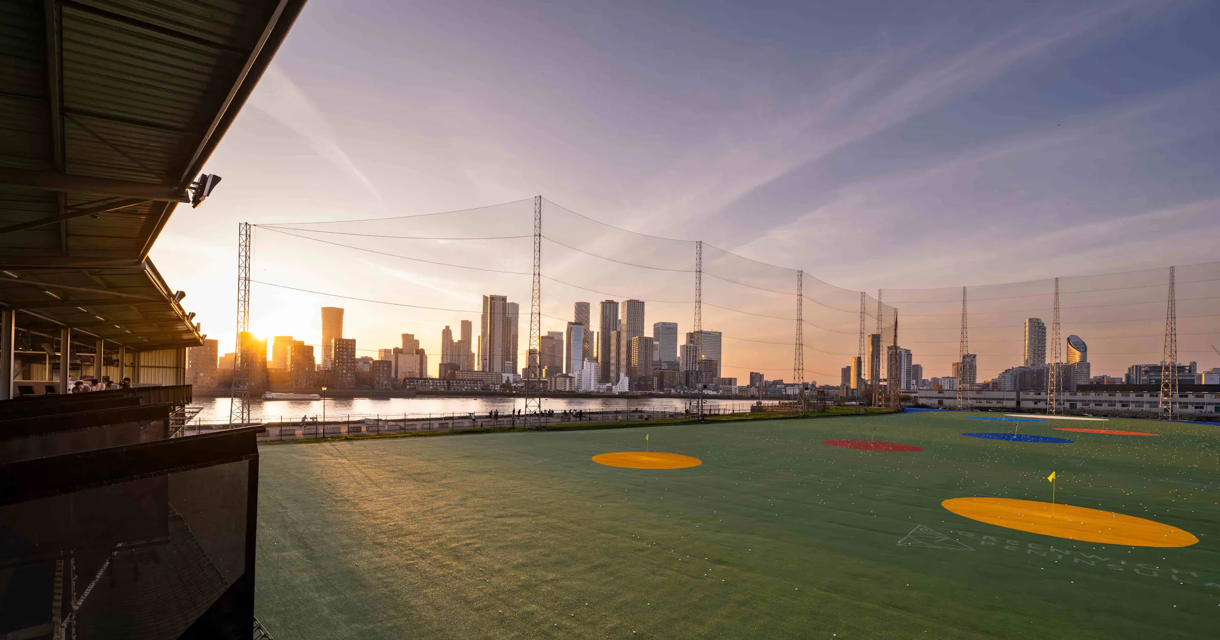 Driving Range O2 Greenwich Peninsula Golf Driving Range