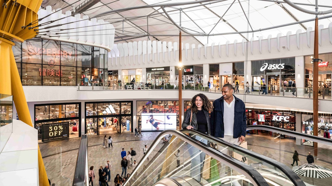 Outlet Shopping at The O2