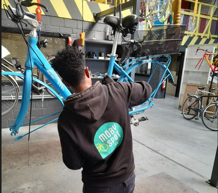 Re-cycle.JPG
