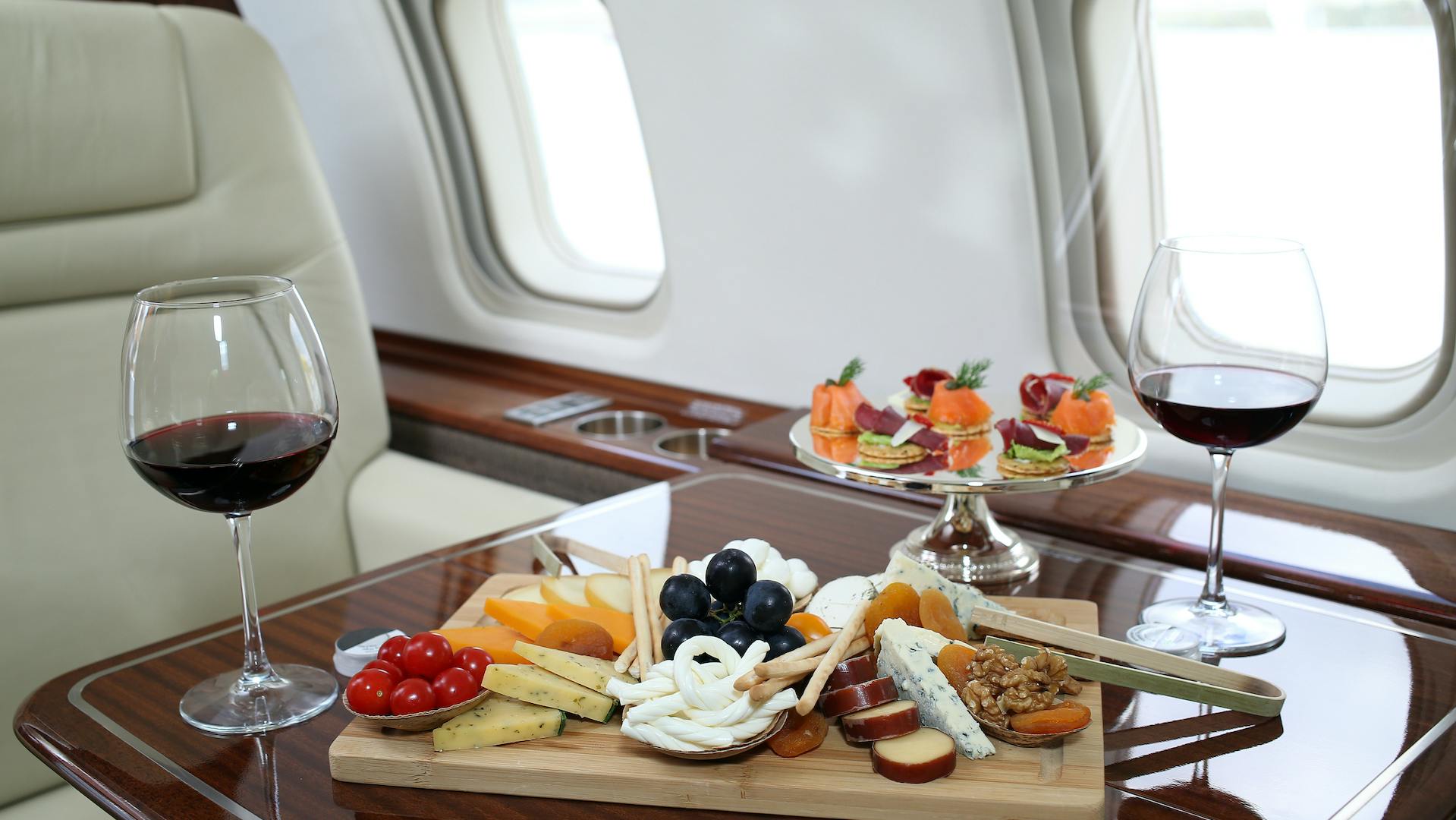 Satisfy every craving by requesting meals and any other amenity from your Private Aviation Advisor.