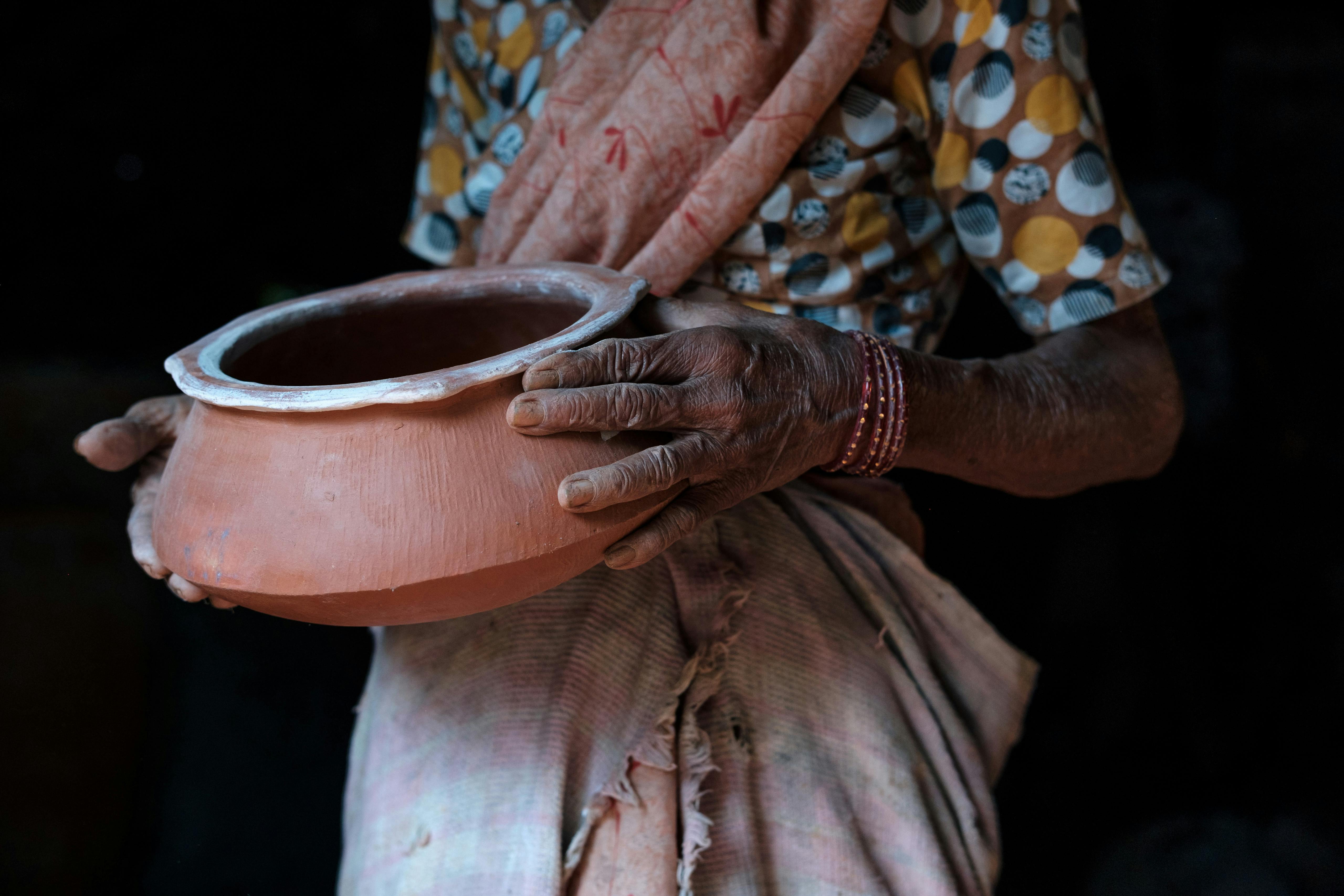 A finished cooking pot, Teresa Wallace’s hand made trademark piece. Goa, India. December 2017 Photograph: Guido van Helten