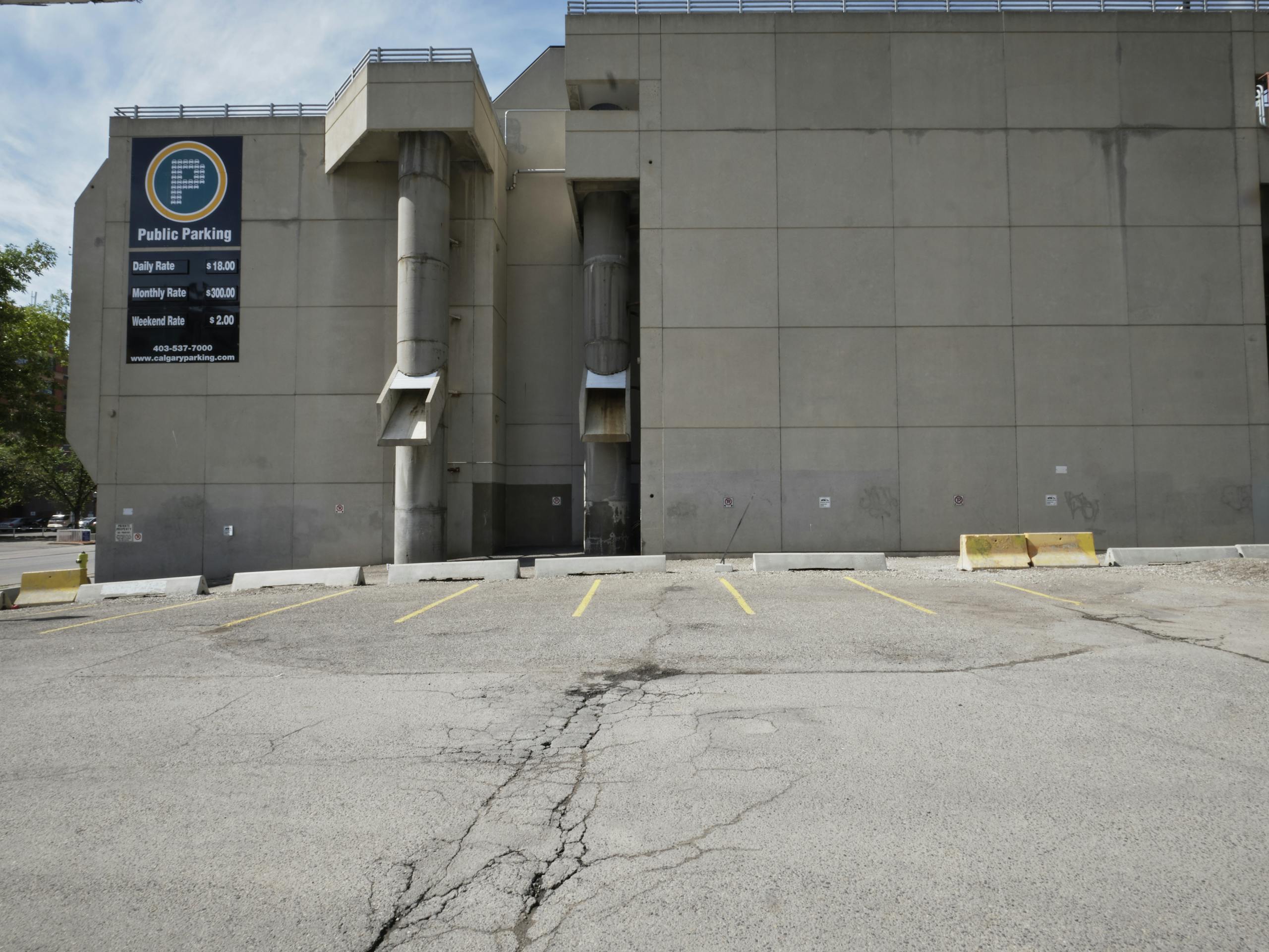 Before Beltline District - Downtown Calgary, Alberta, Canada. September 2019 Photograph: Guido van Helten