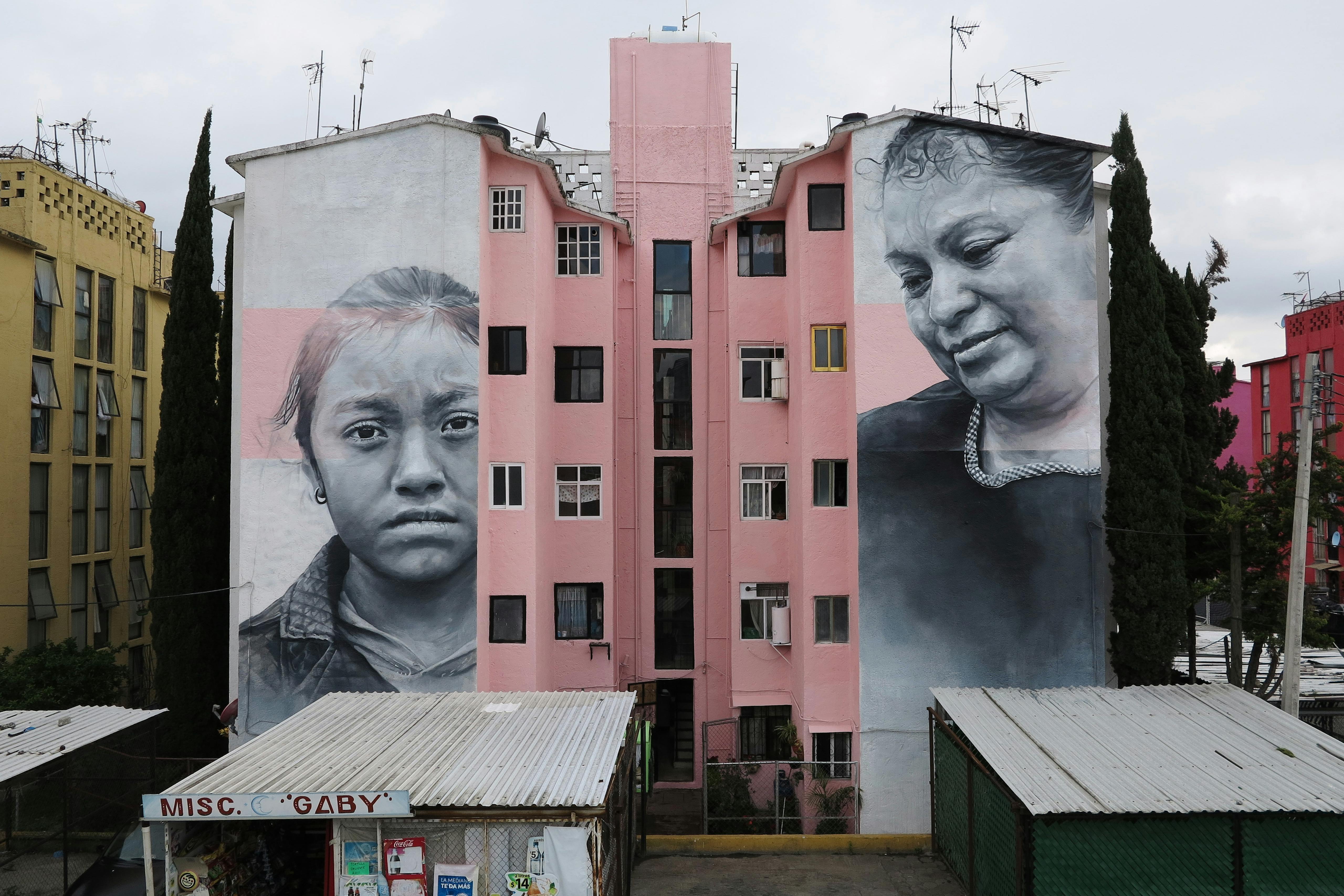 First mural inspired by the women of the Instituto De La Mujer, Ecatepec, Estado de México, Mexico. July 2016 Photograph: Guido van Helten