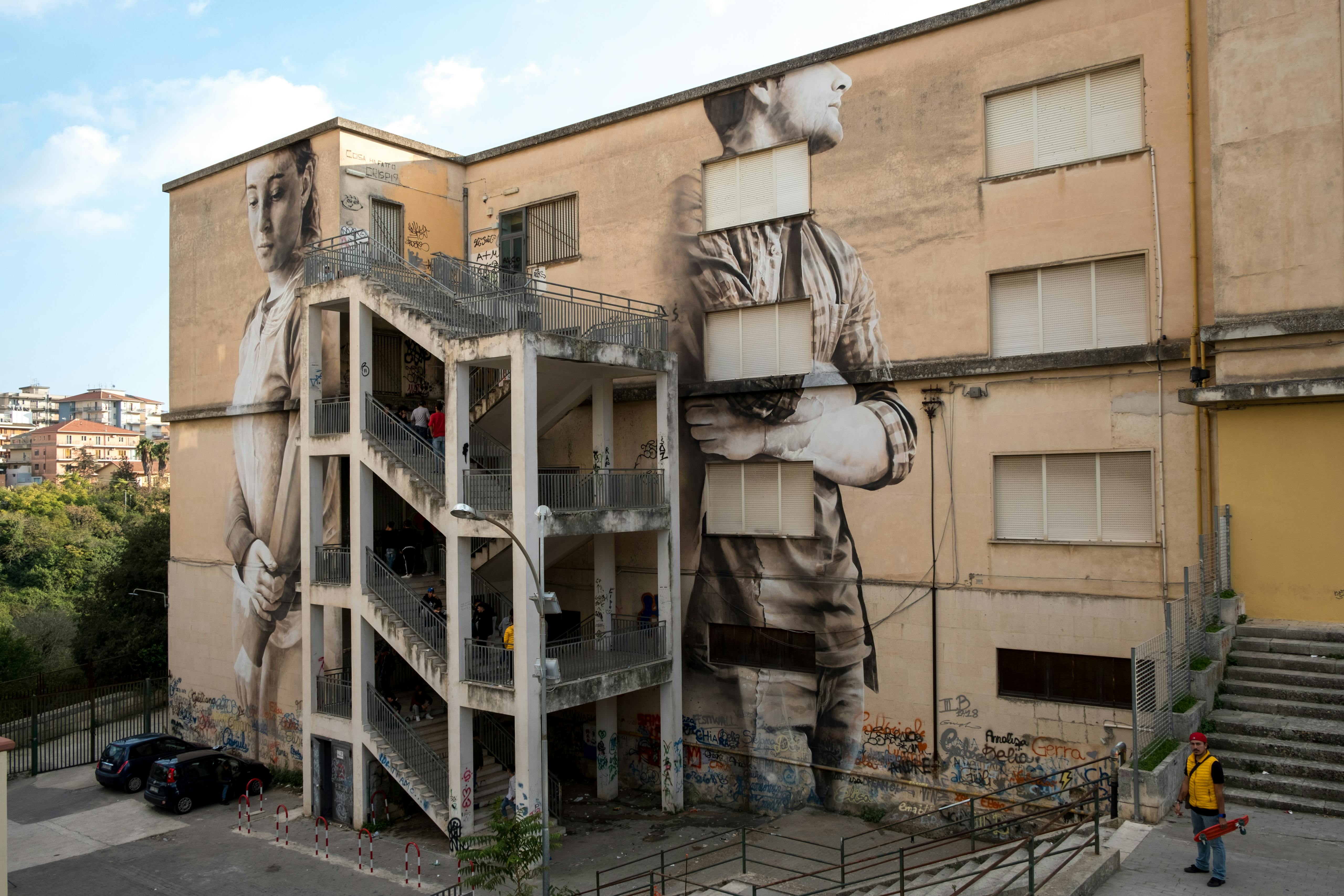 Completed Work for FestiWall. Ragusa, Sicily, Italy. October 2017 Photograph: Guido van Helten