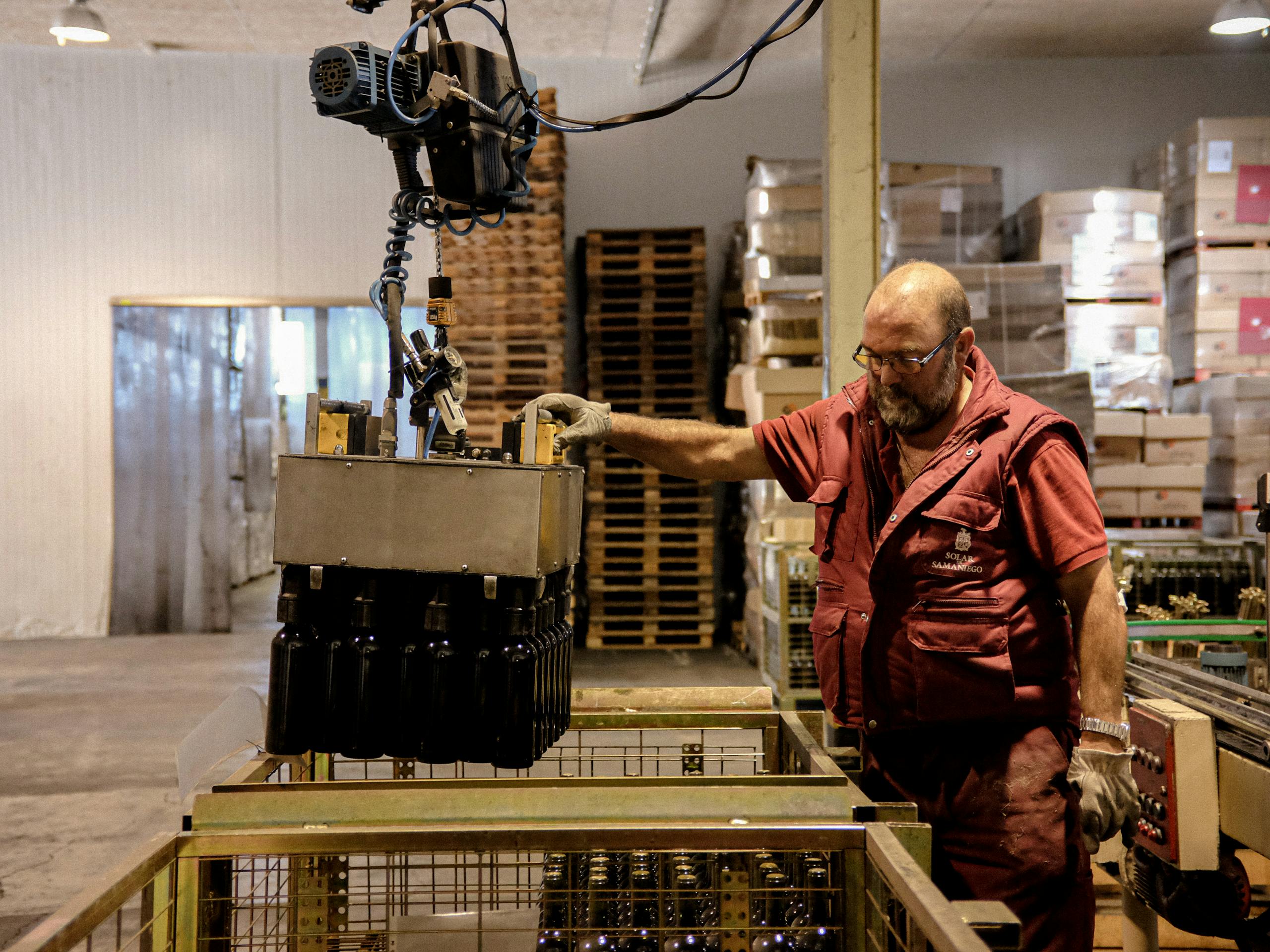 Solar de Samaniego Rioja Alavesa, Spain. July 2016 Photograph: Guido van Helten
