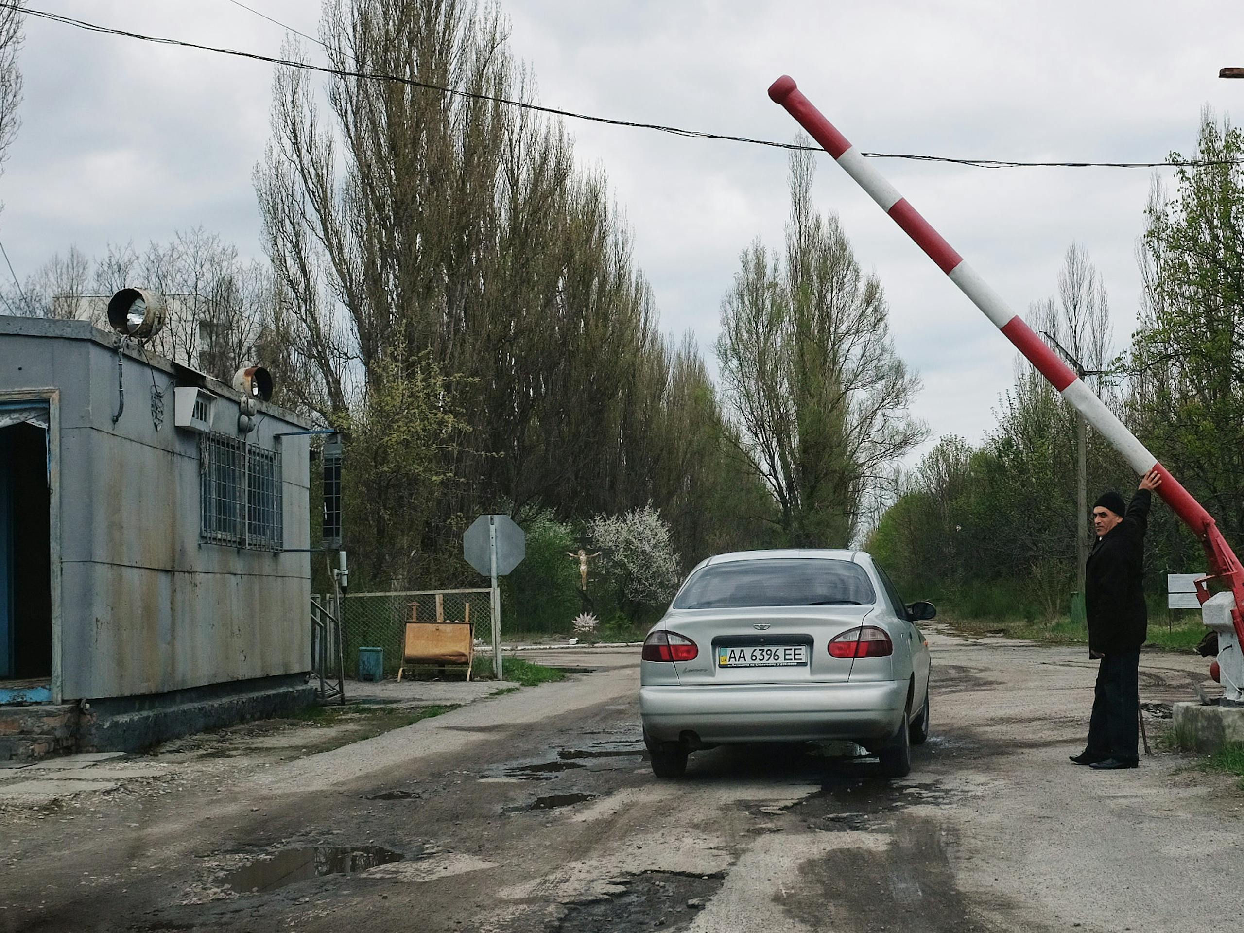 Entering the abandoned city of Pripyat (При́пять), Chernobyl Exclusion Area, Ukraine. April 2016 Photograph: Guido van Helten