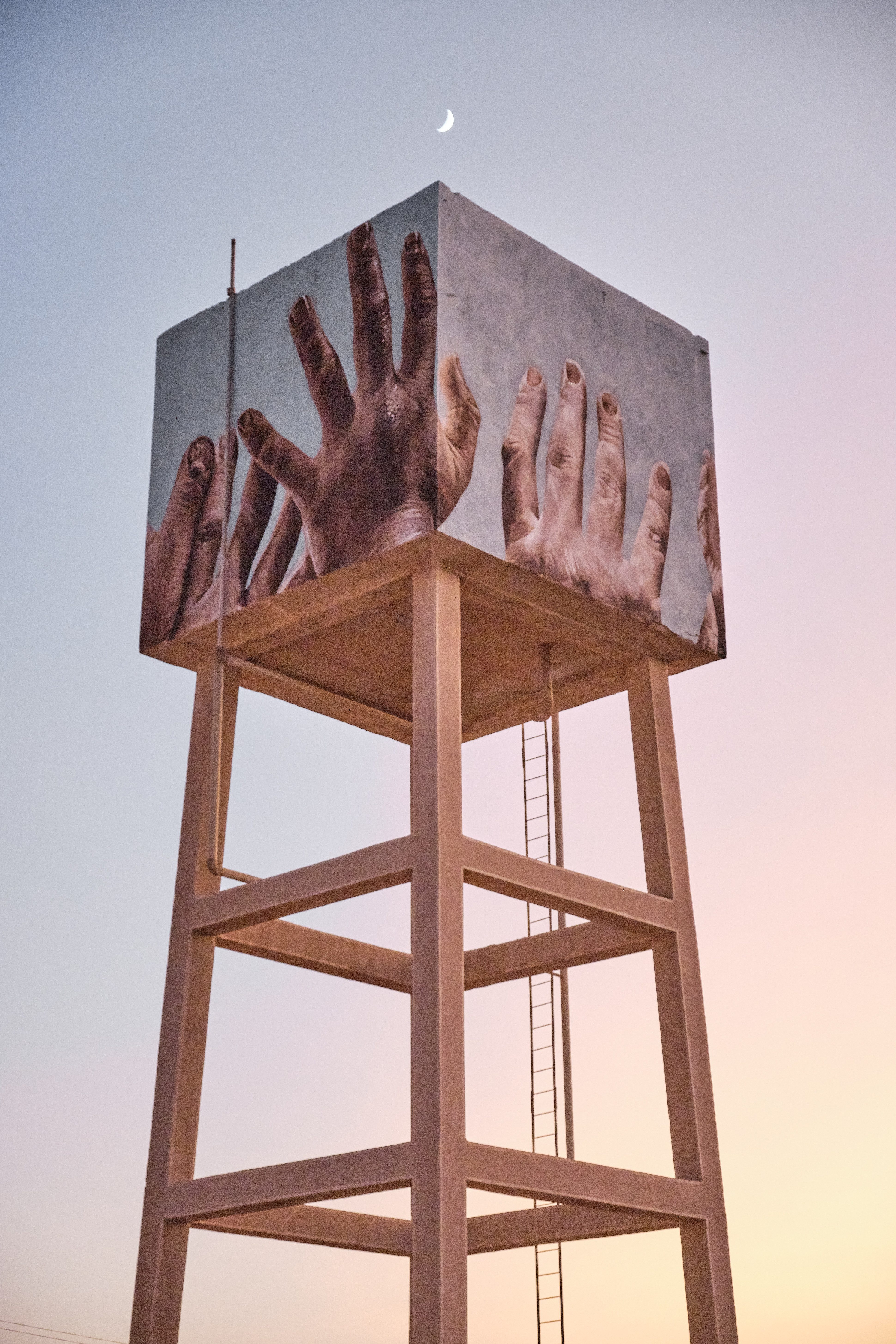 Workshop at Makani School, Azraq, Jordan. August 2019 Photograph: Guido van Helten