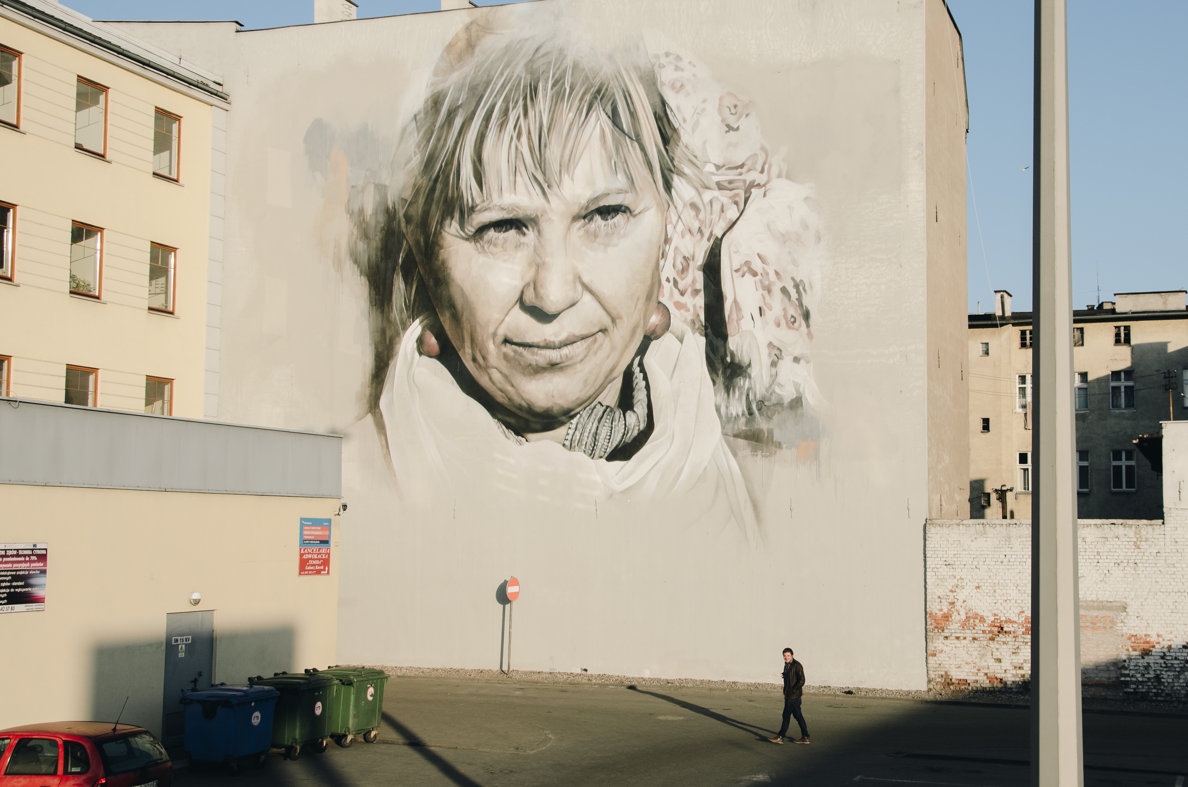 Completed work, Grudziadz, Poland. May 2016 Photograph: Bartek Błędowski