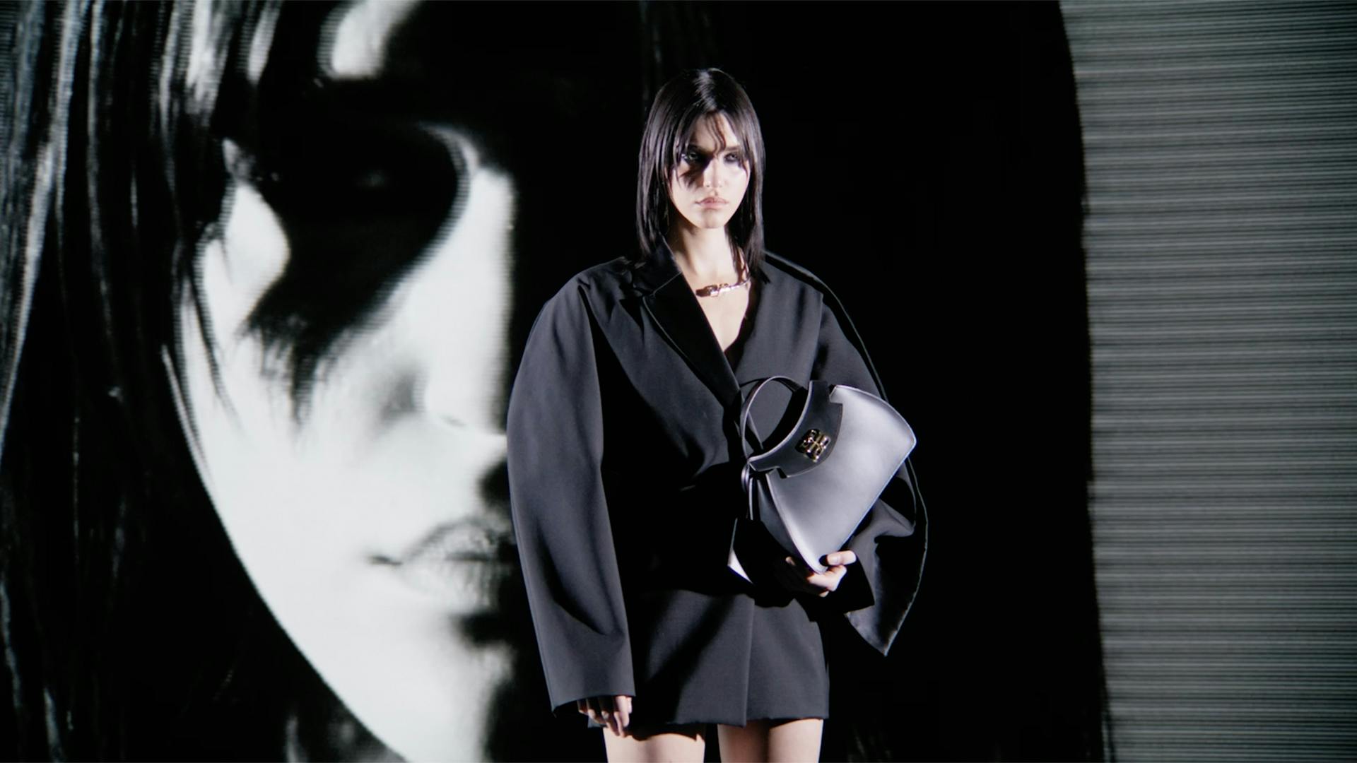 ALPHONSE-MAITRE-PIERRE-CREATIVE-DOING