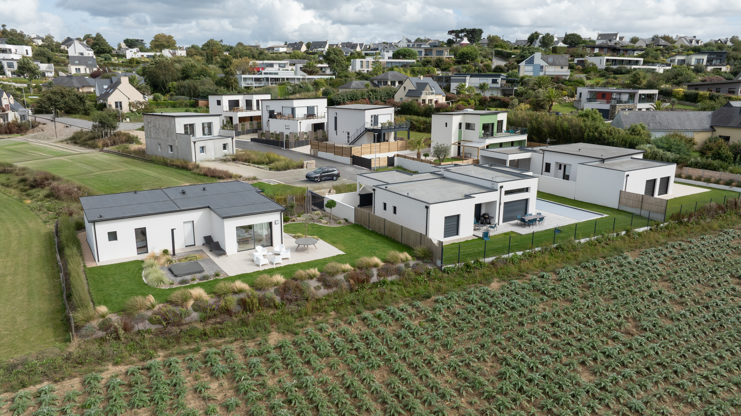 Vue aérienne d'un lot de maisons réalisé par Guillerm Aménagement
