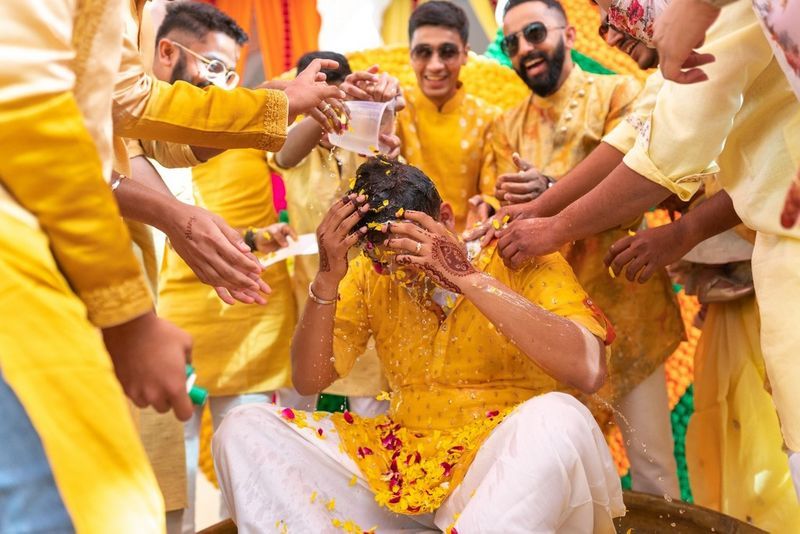 15+ Latest Haldi Poses Ideas For Groom [2023]