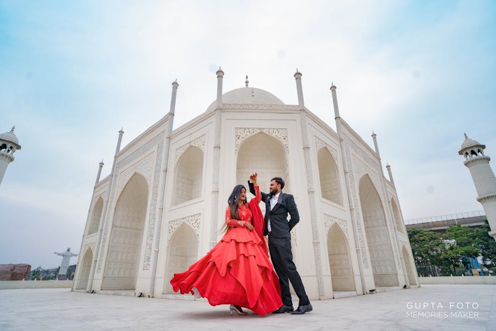 best outdoor wedding photo shoot ideas