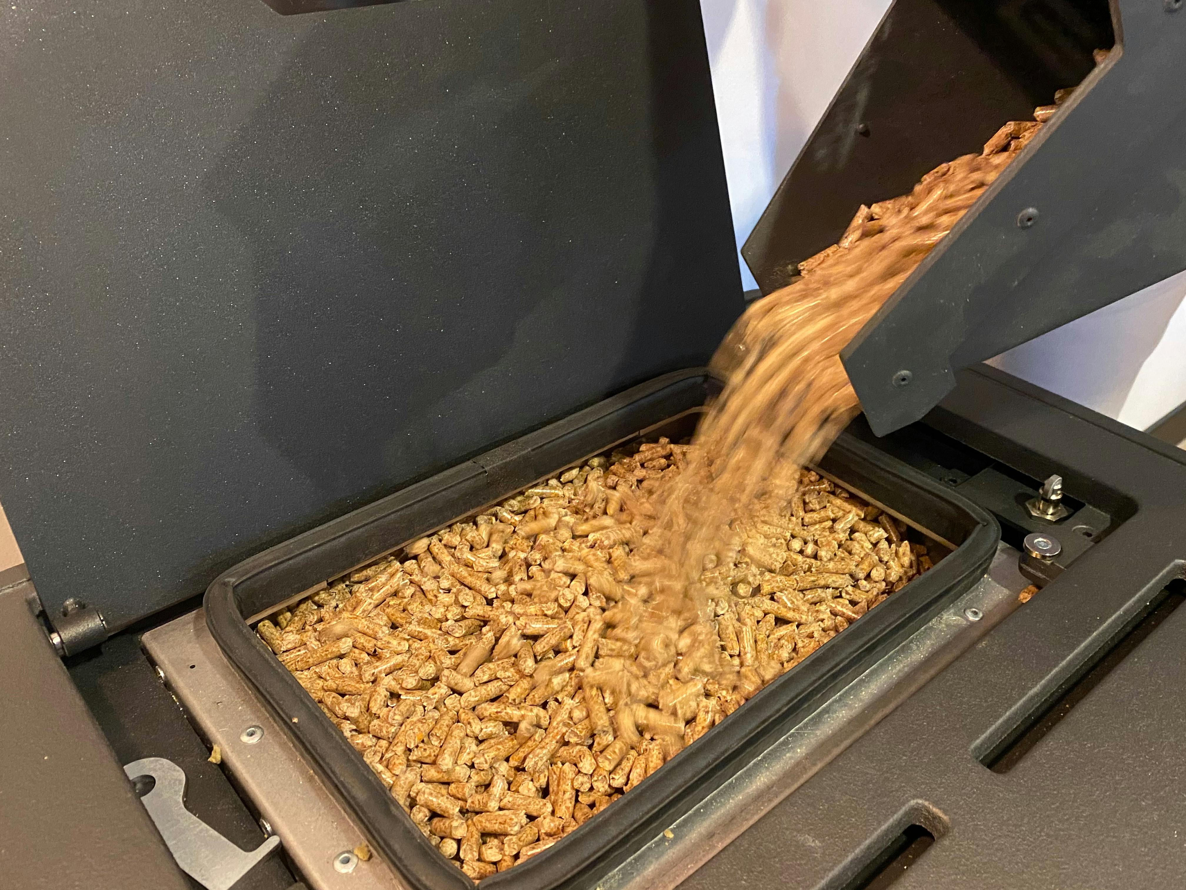 pellets bijvullen