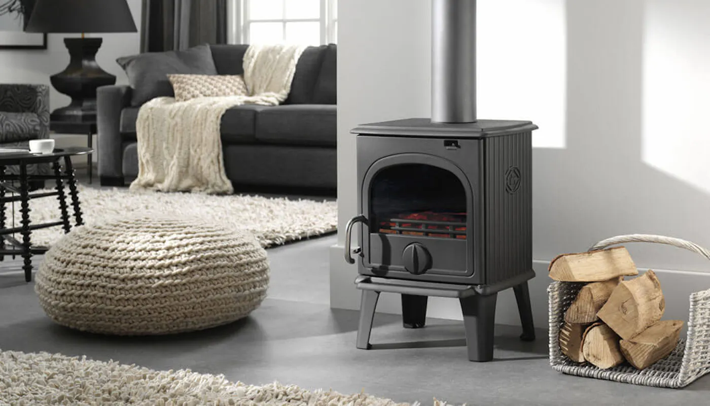 houtkachel in een kleine ruimte