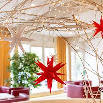 Gebastelte Weihnachtssterne Gebastelte Weihnachtssterne