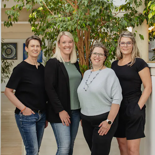 Team Aufnahmebüro als Beratung für Reha Psychosomatik und Onkologie in Kassel Team Aufnahmebüro als Beratung für Reha Psychosomatik und Onkologie in Kassel