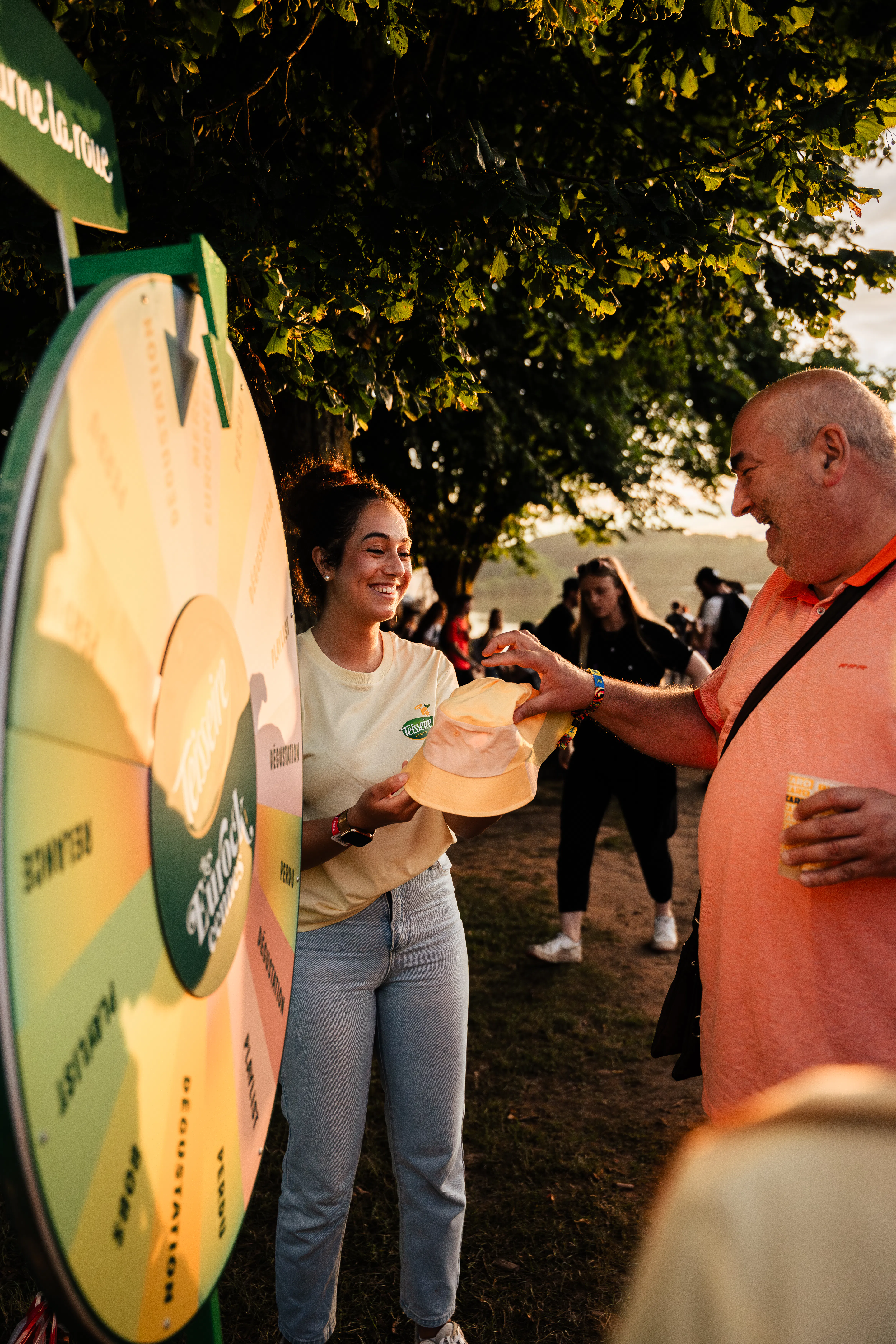 Ambassadeur de marque dynamique en festivals à Paris