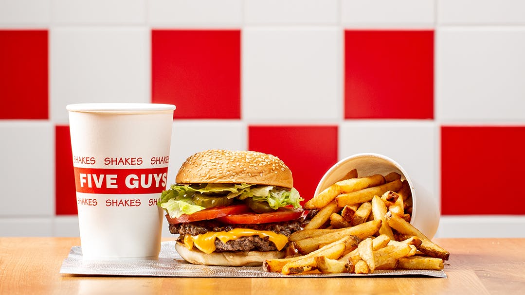 Five guys' food in Bullring: Drink, Burger and Chips