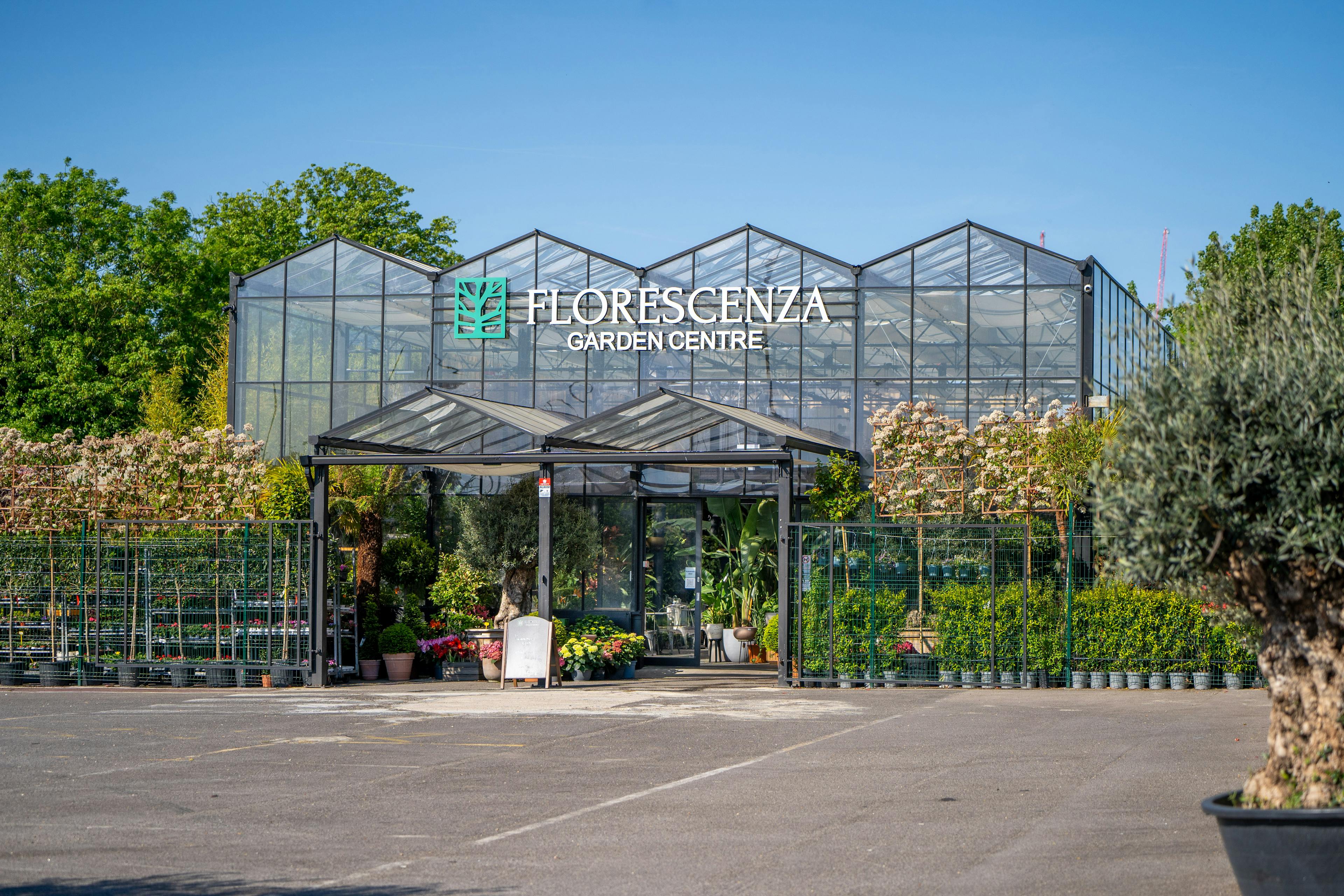 Florescenza Outside Brent Cross