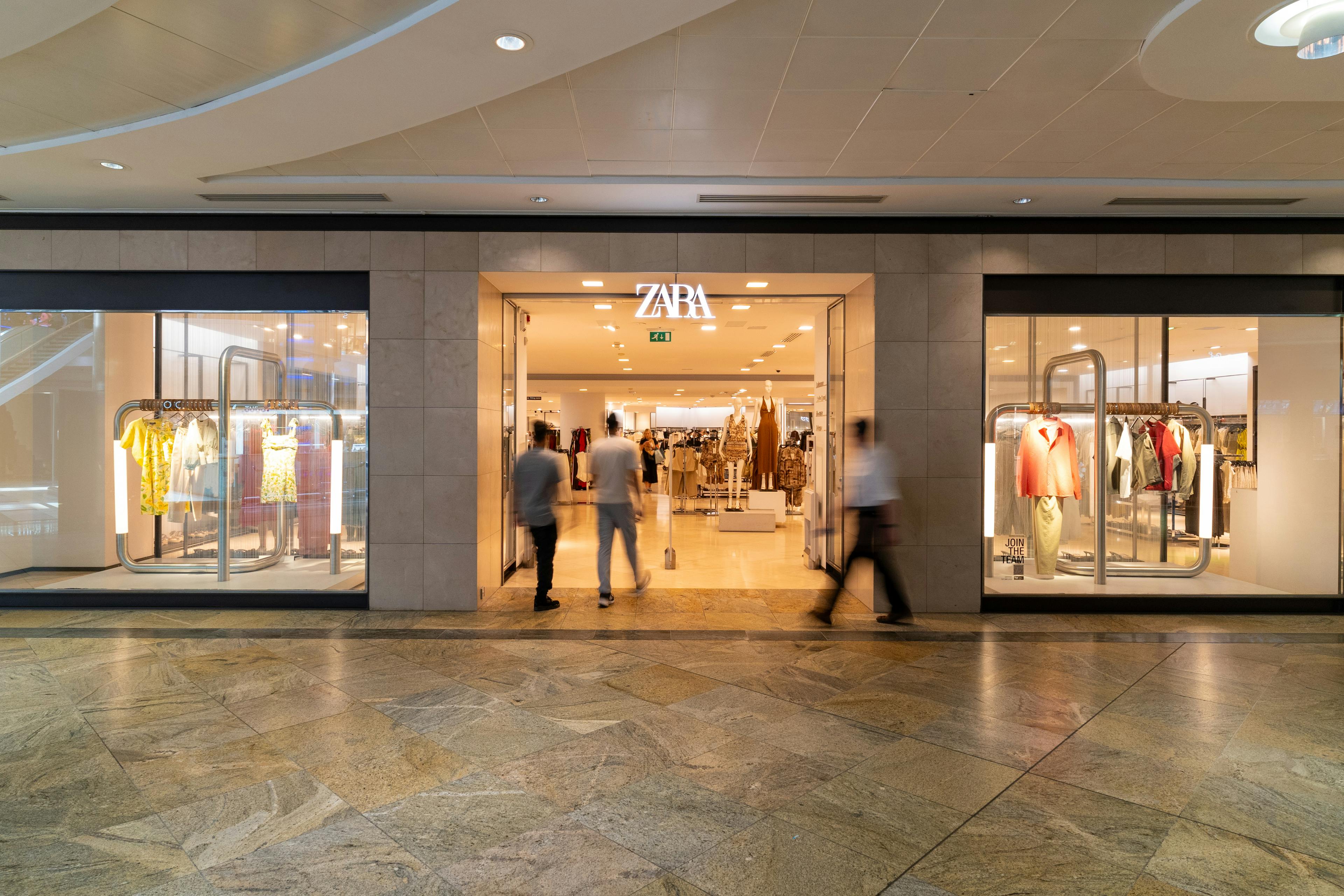 Zara Storefront Westquay