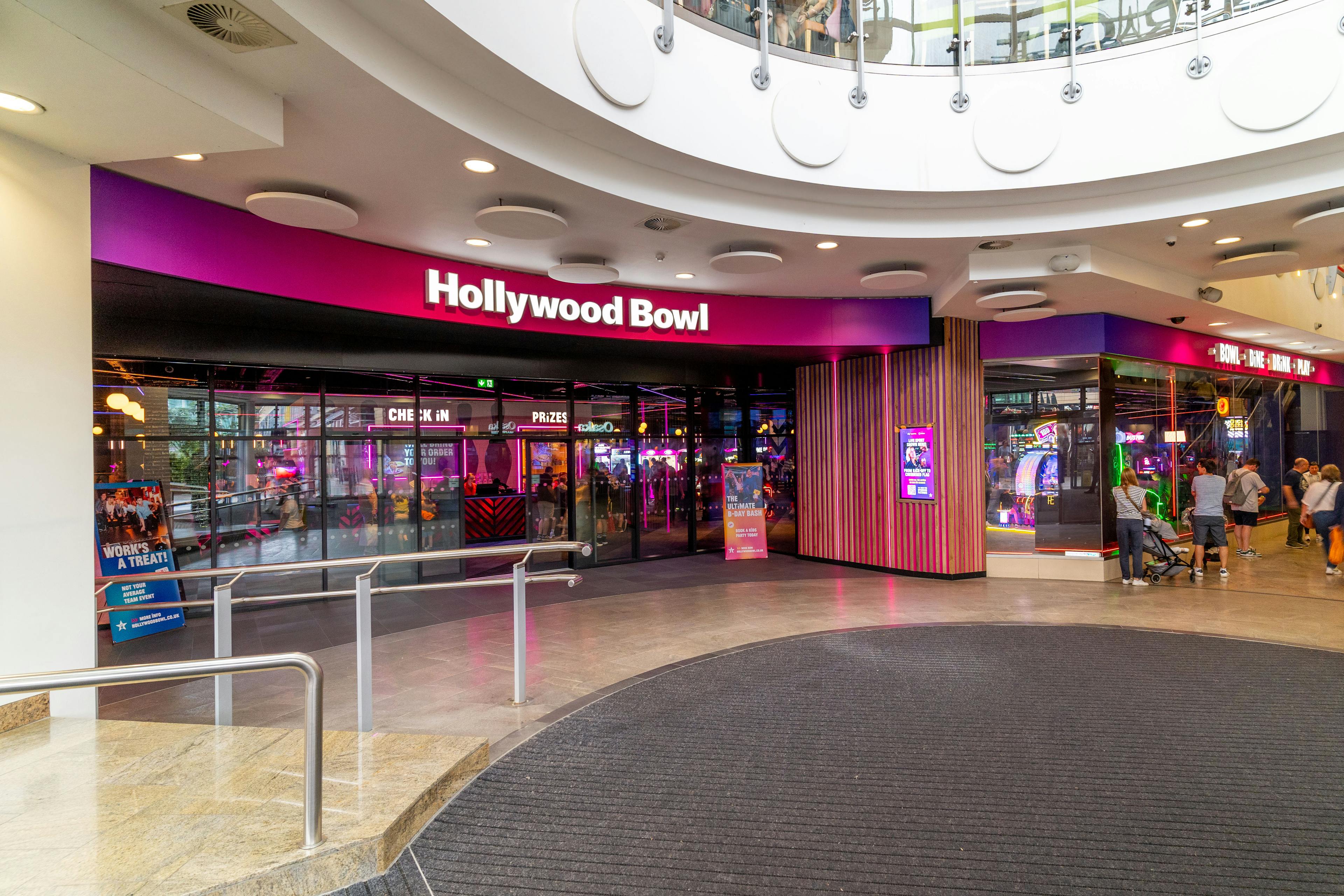 Hollywood Bowl at The Oracle