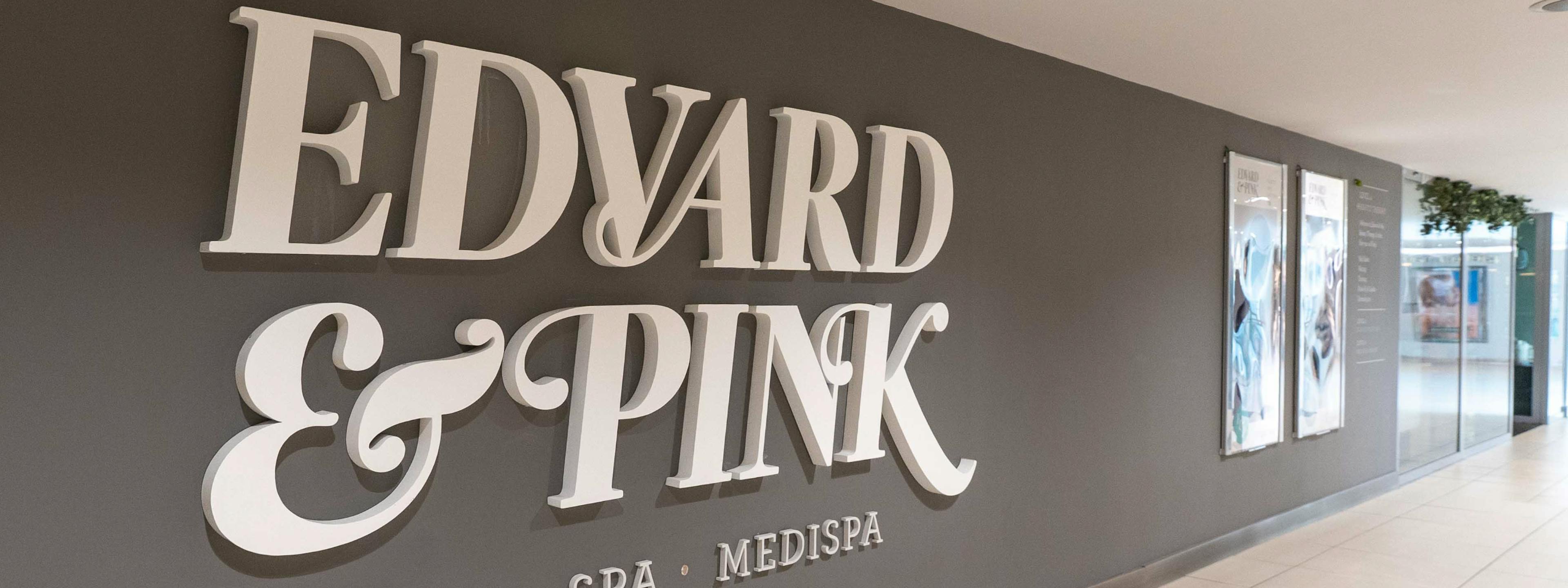 Edvard & Pink in Dublin, Dundrum Town Centre