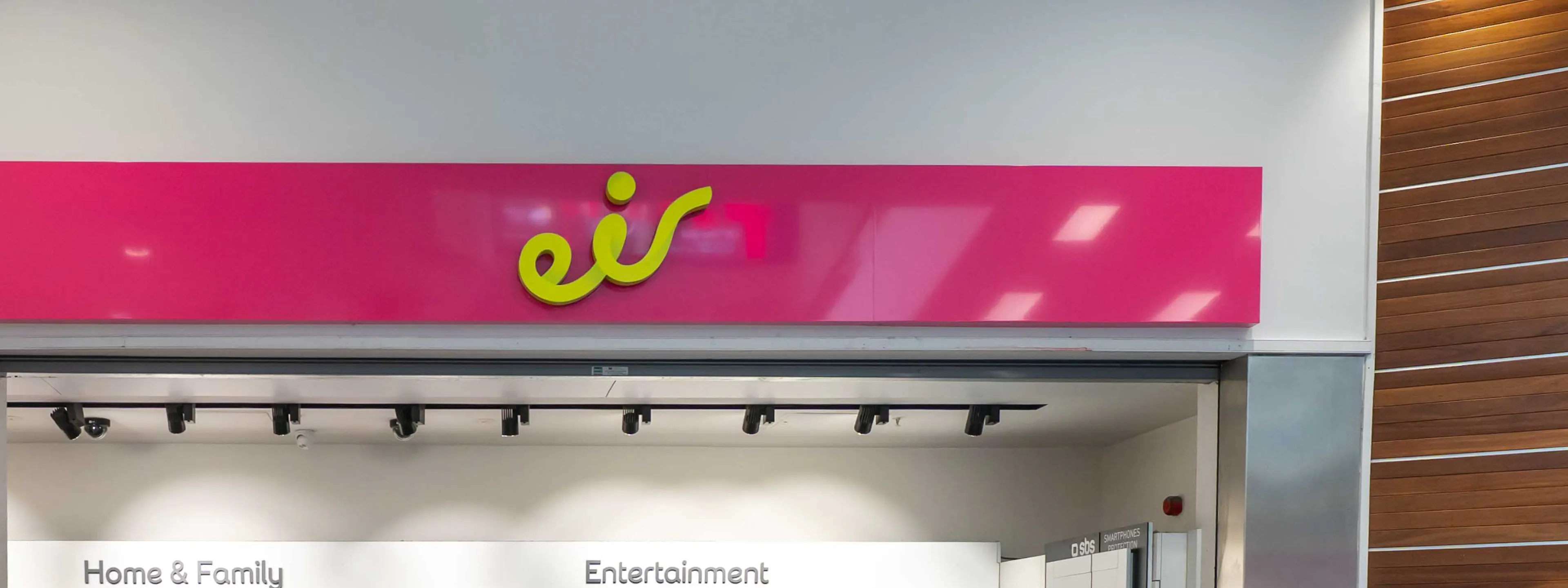 Eir in Dublin, Dundrum Town Centre