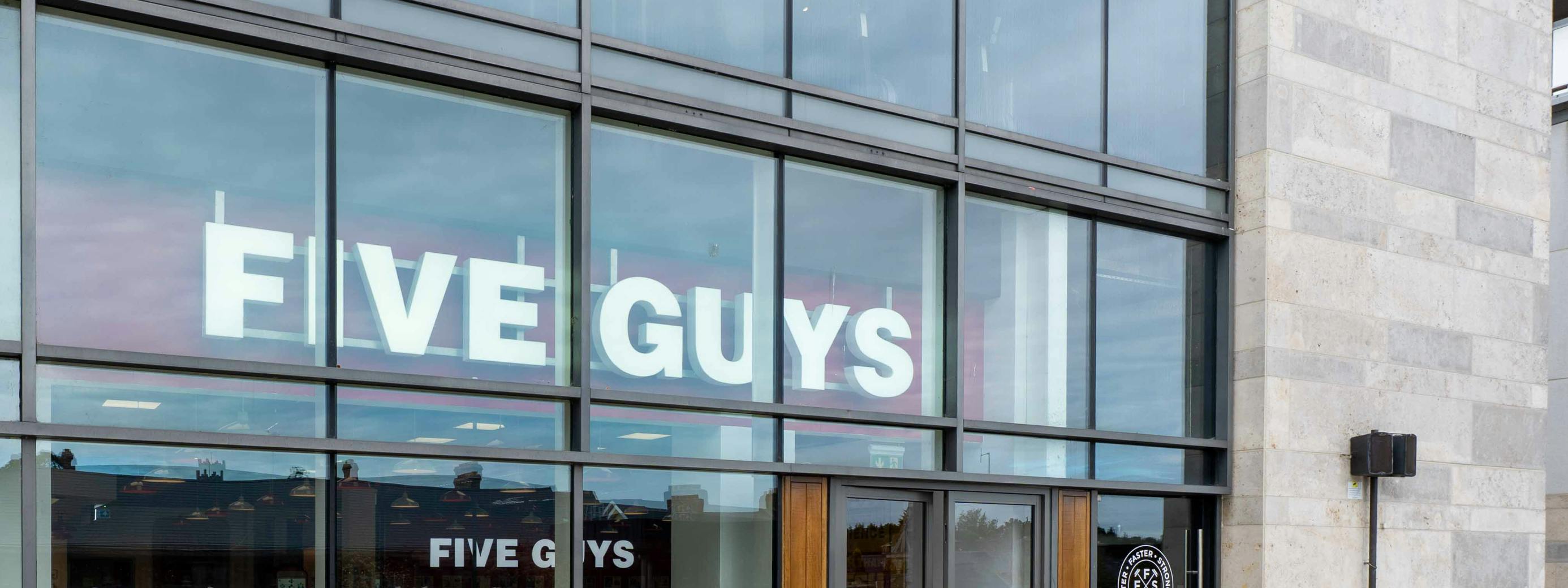 Five Guys in Dublin, Dundrum