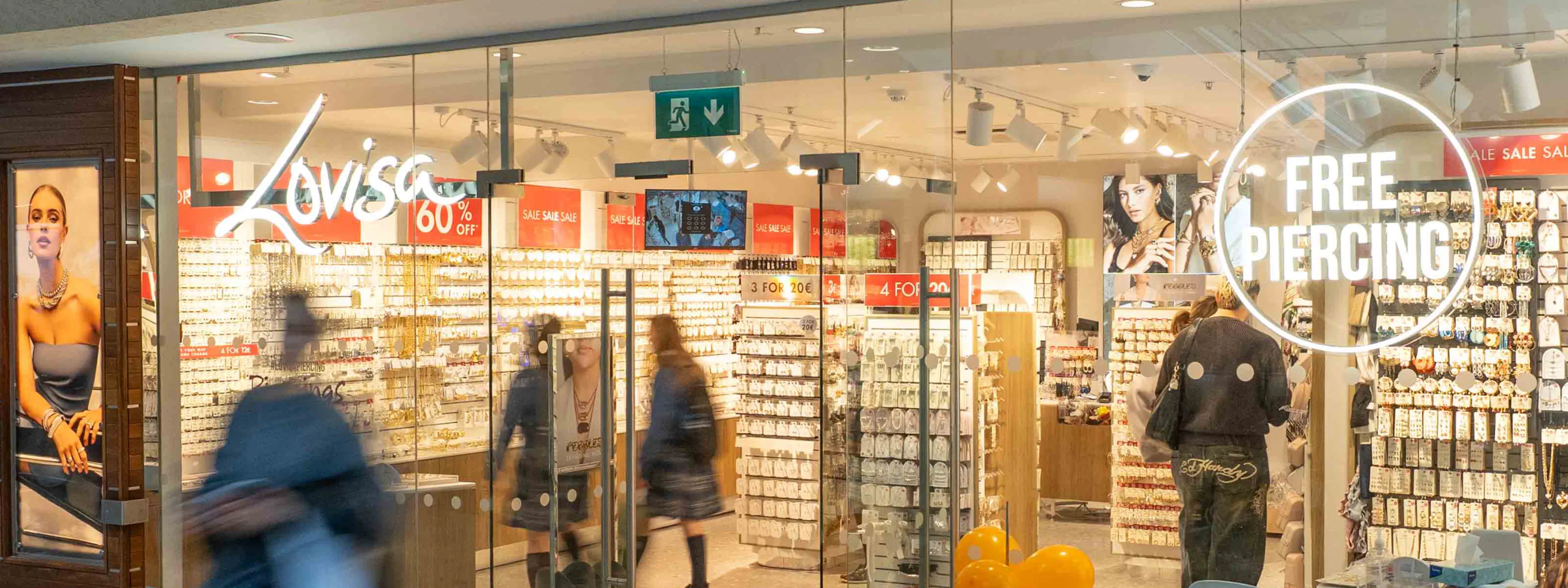 Lovisa in Dublin, Dundrum Town Centre 