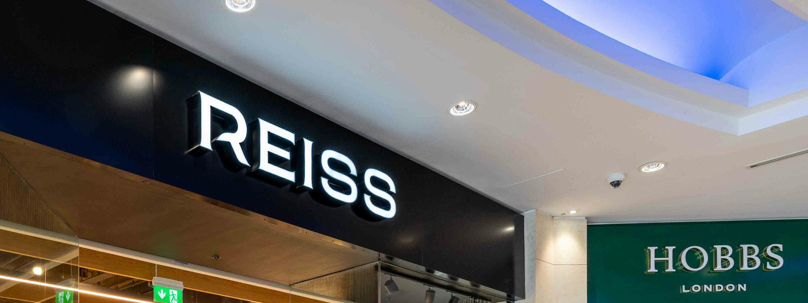 Reiss in Dublin, Dundrum Town Centre