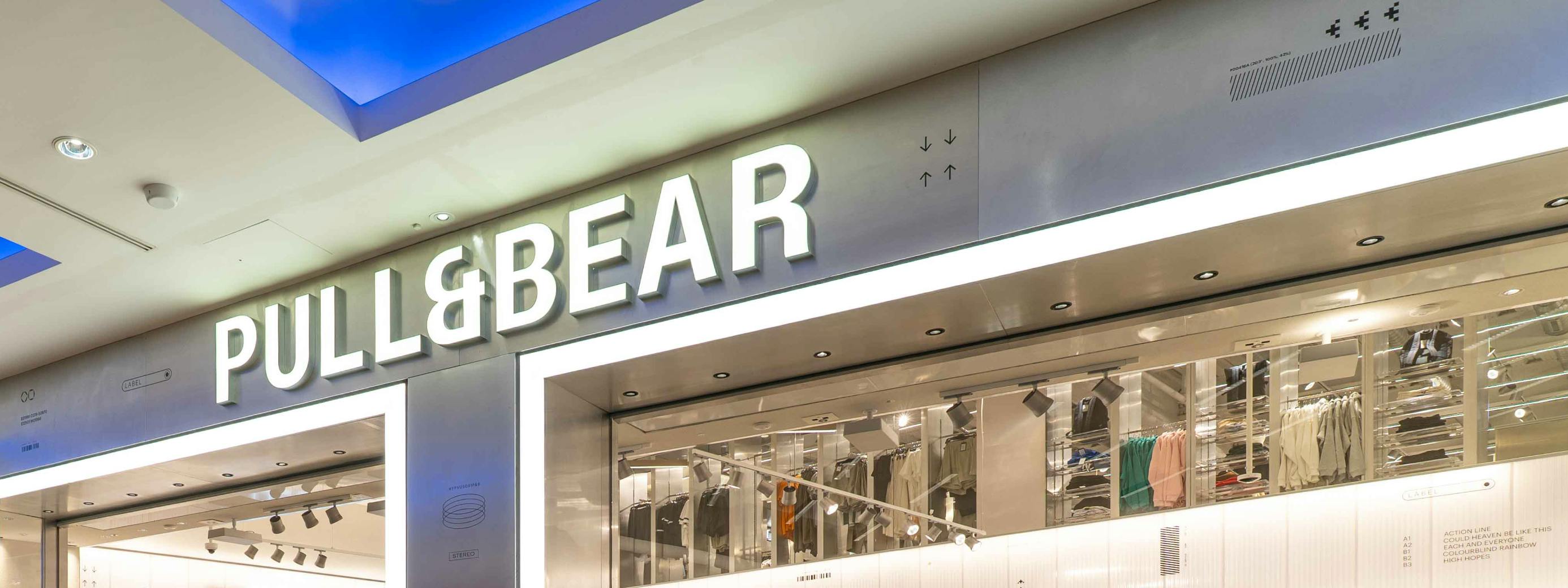 Pull&Bear in Dublin, Dundrum Town Centre