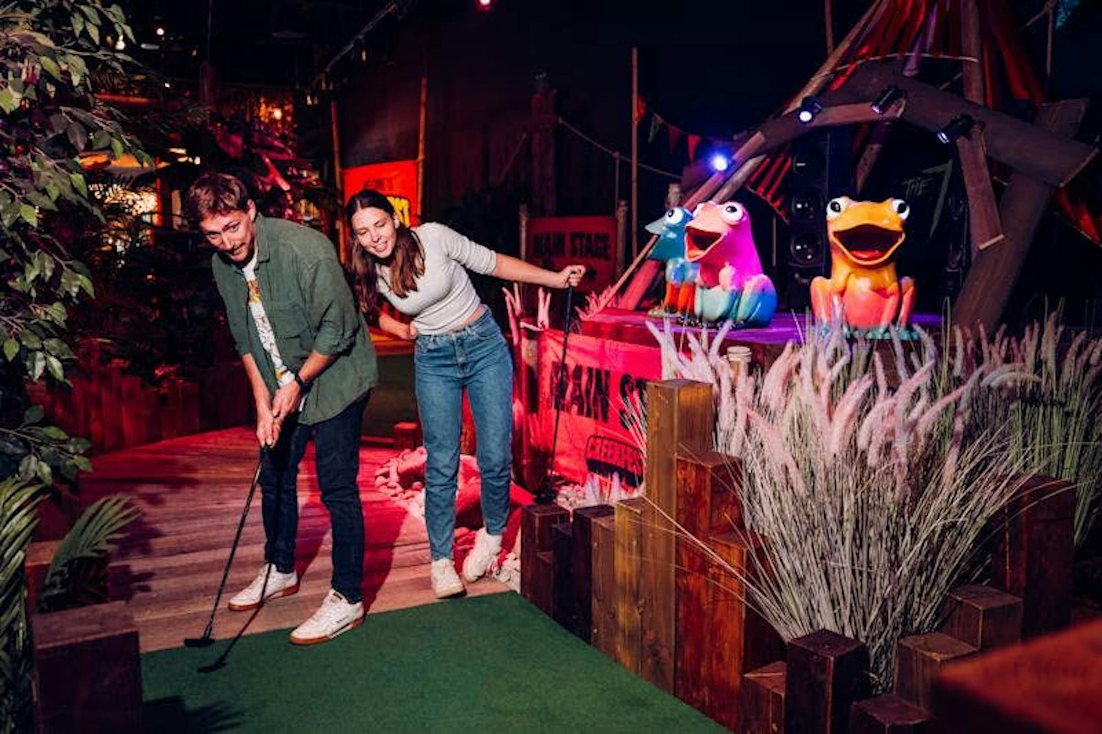 tree top golf in cabot circuse