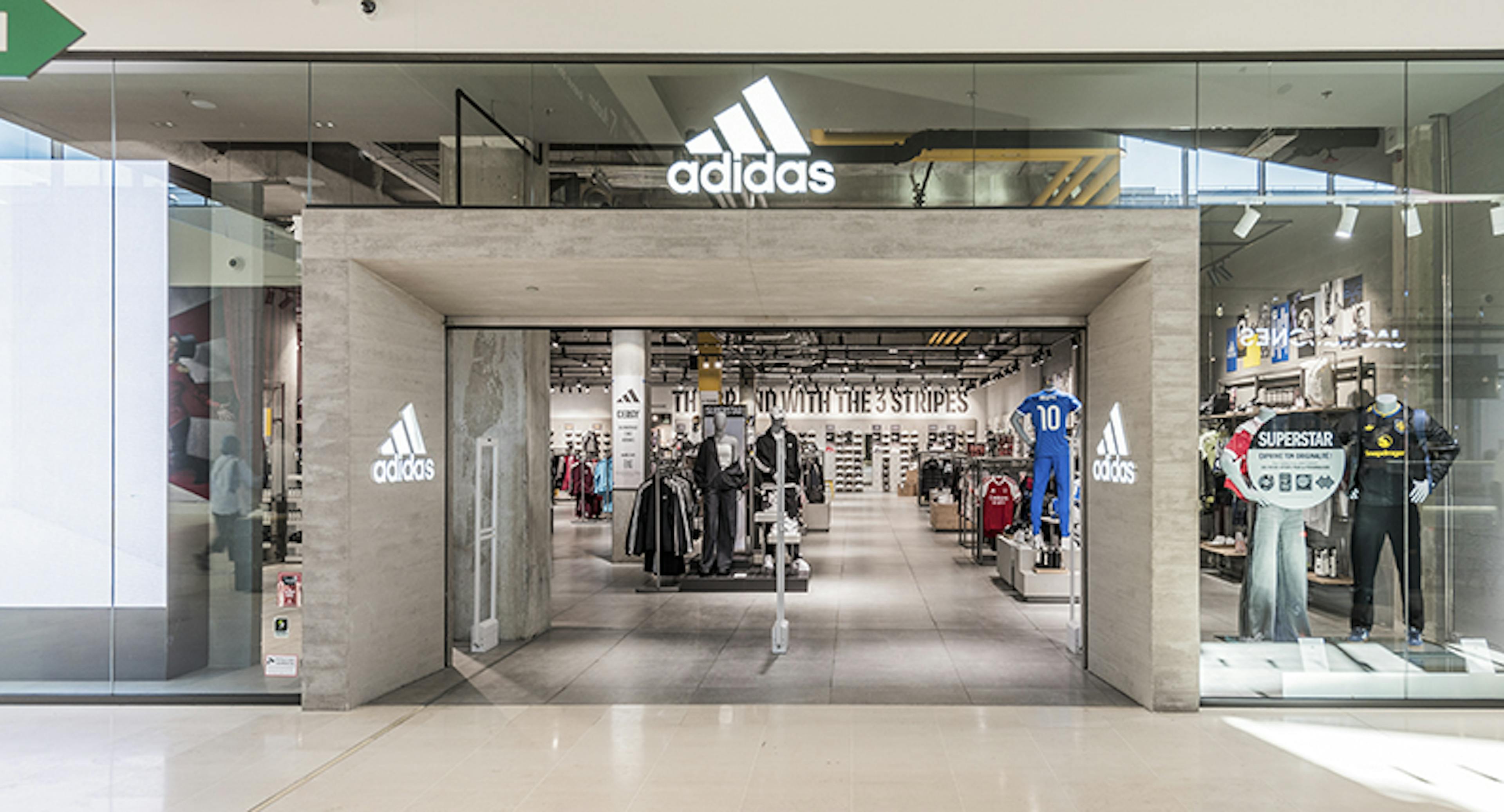 Adidas à Cergy