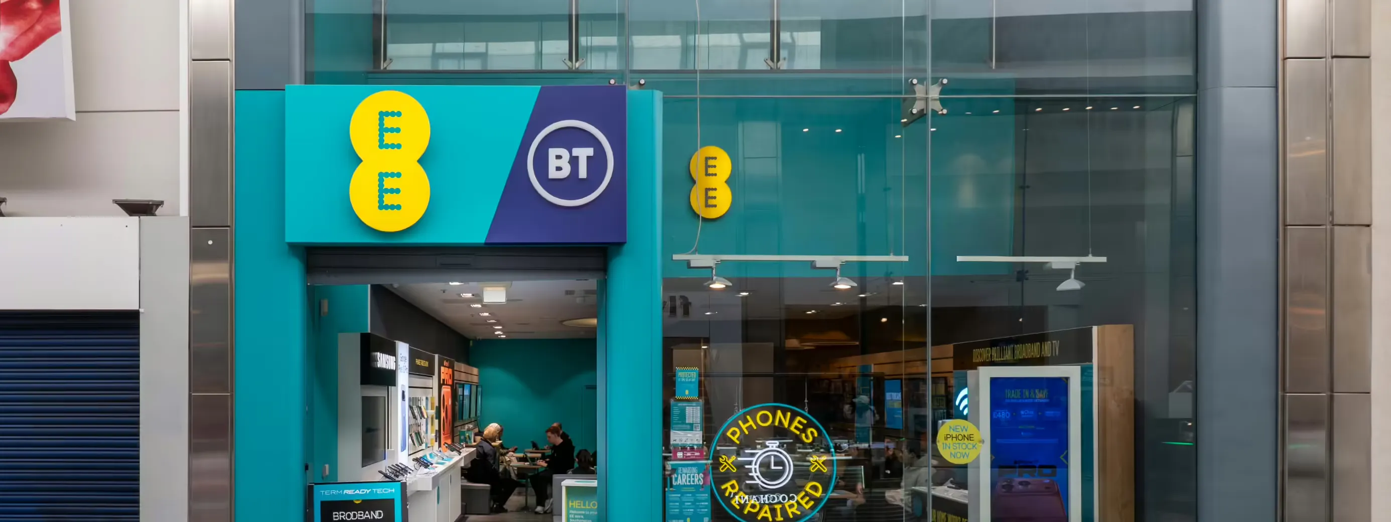vape shop southampton west quay VAPE & SMOKE Southampton main image 0