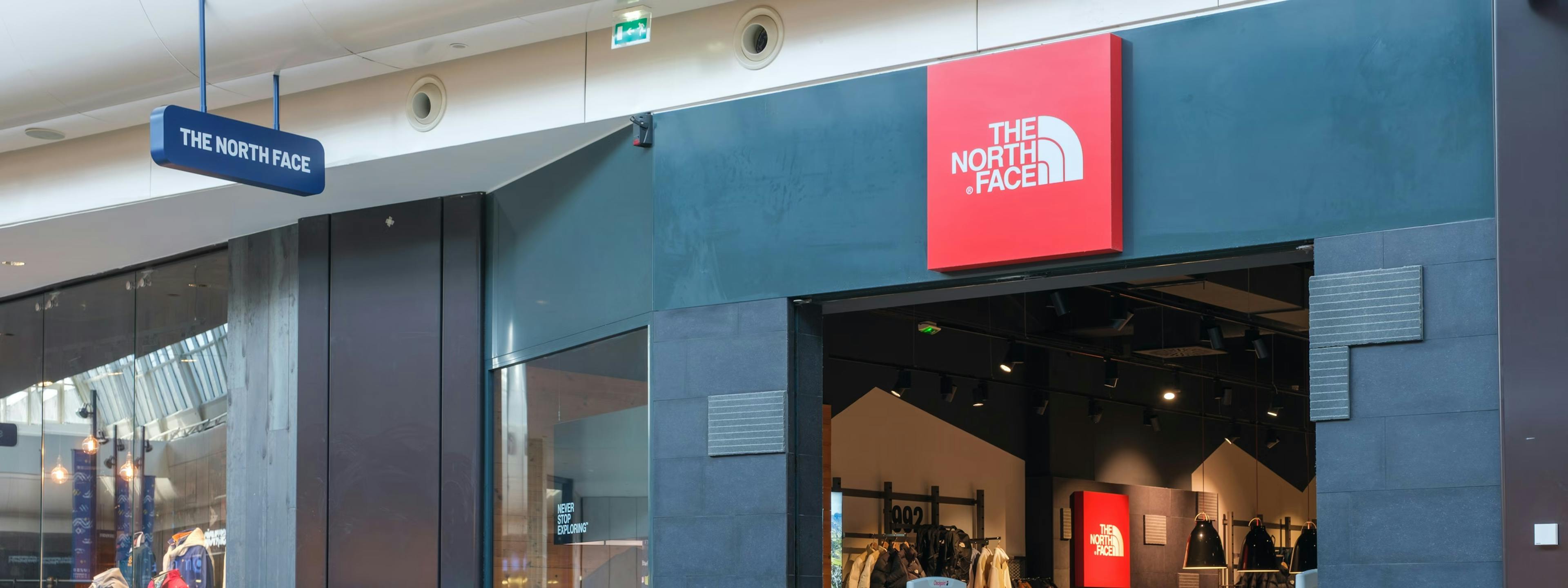 The North Face à Marseille | Les Terrasses du Port