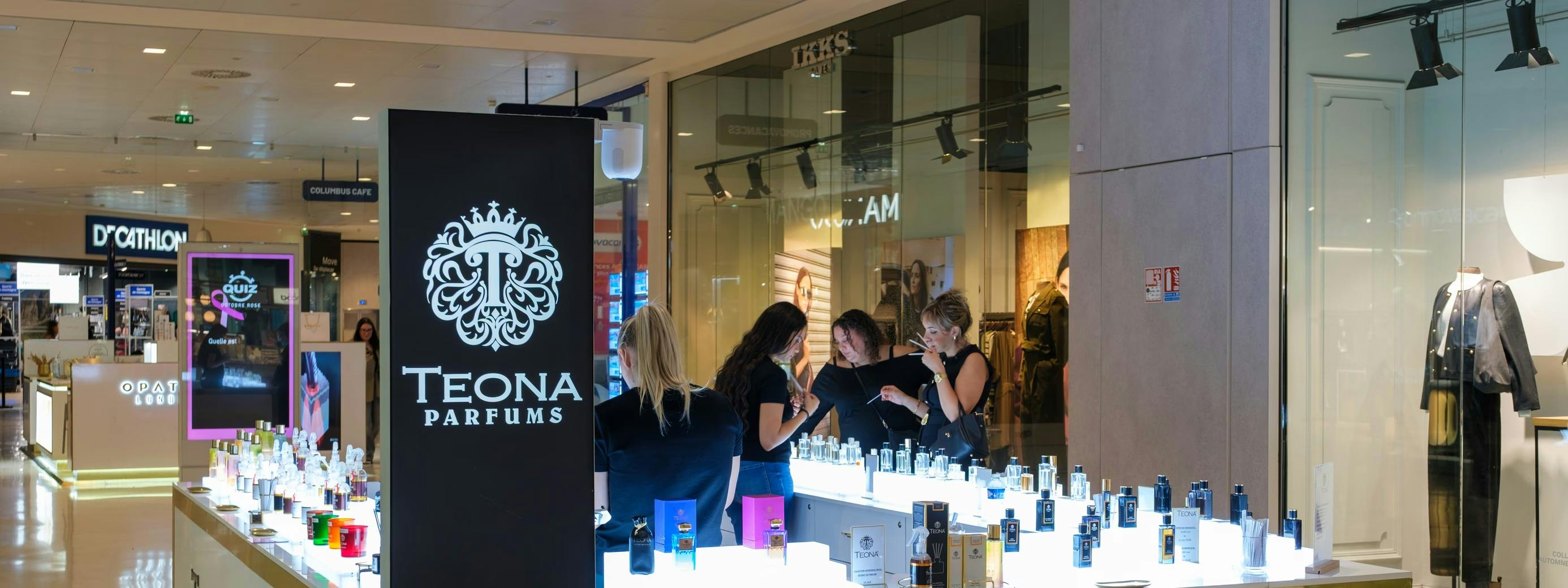 Teona à Marseille | Les Terrasses du Port