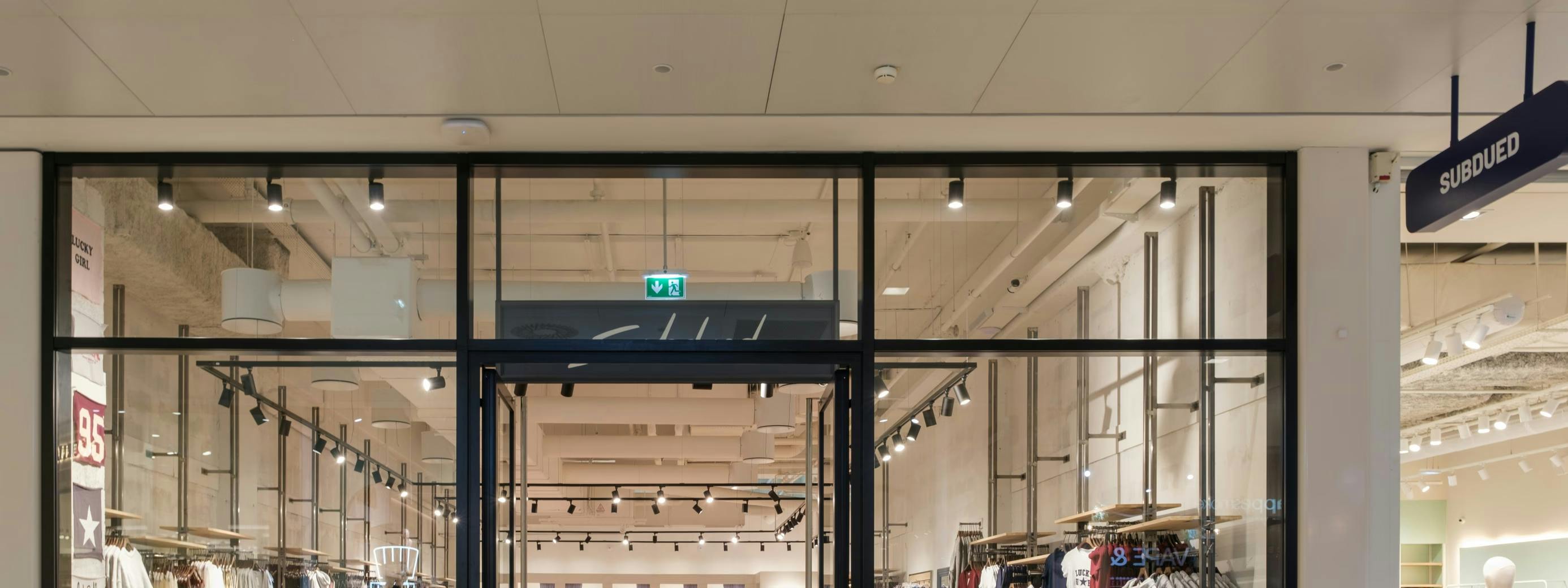 Subdued à Marseille | Les Terrasses du Port