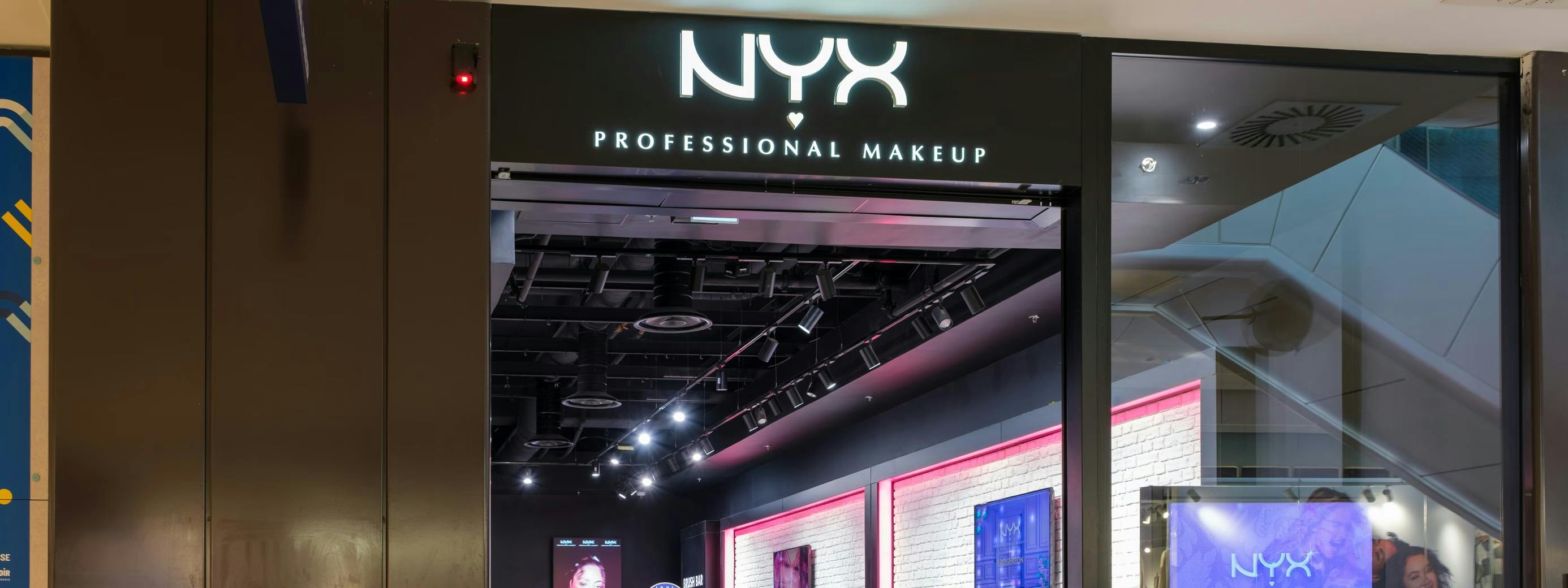 NYX Professional Makeup Les Terrasses du Port