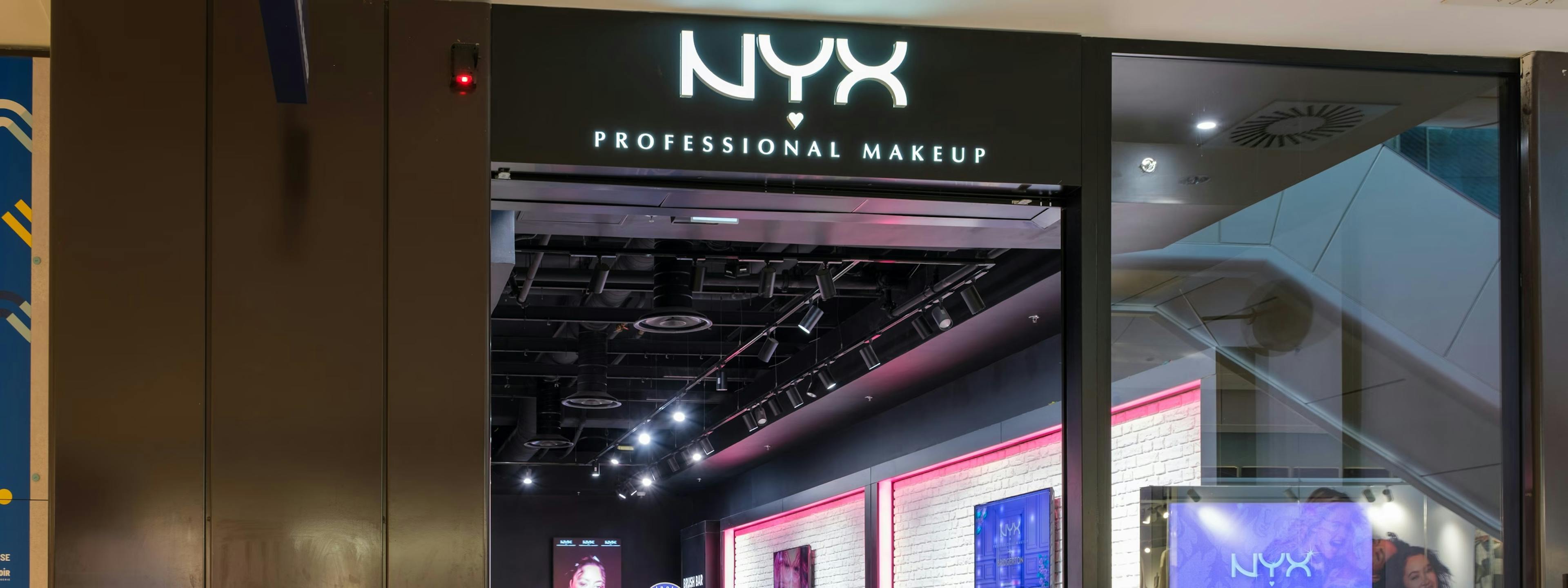 NYX Professional Makeup Les Terrasses du Port