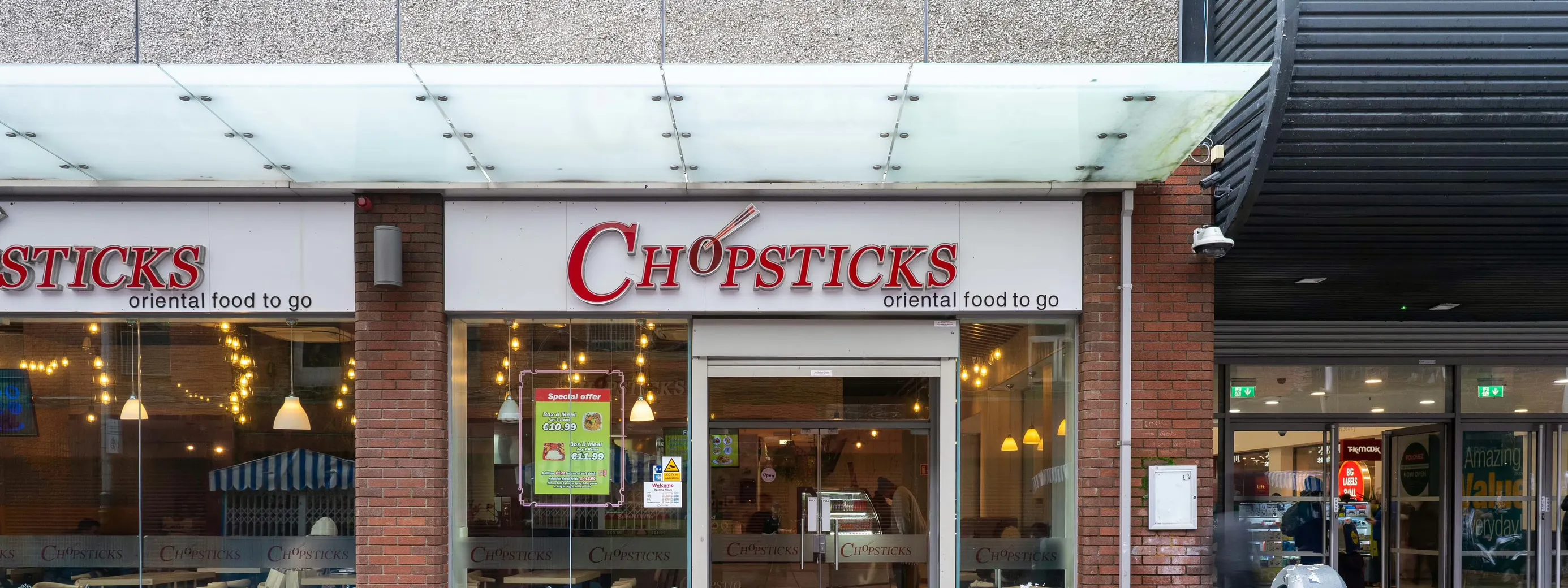 Chopsticks in The Ilac