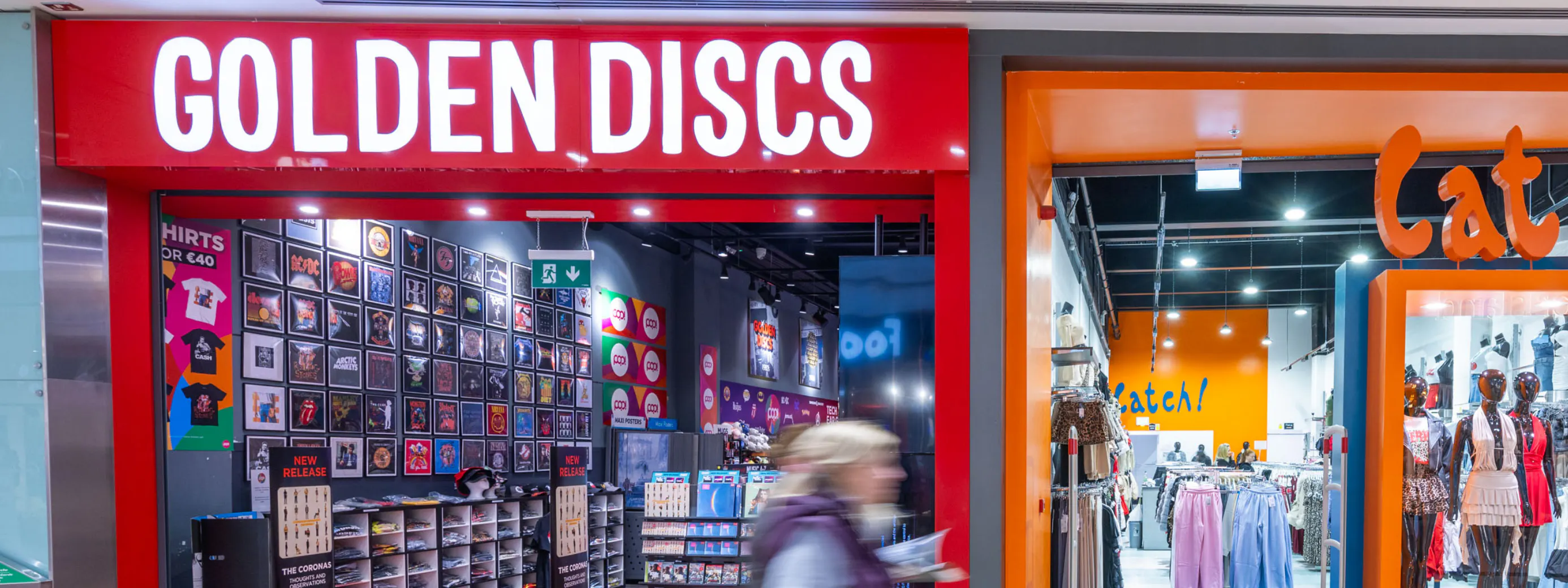 Golden Discs in Pavilions Swords